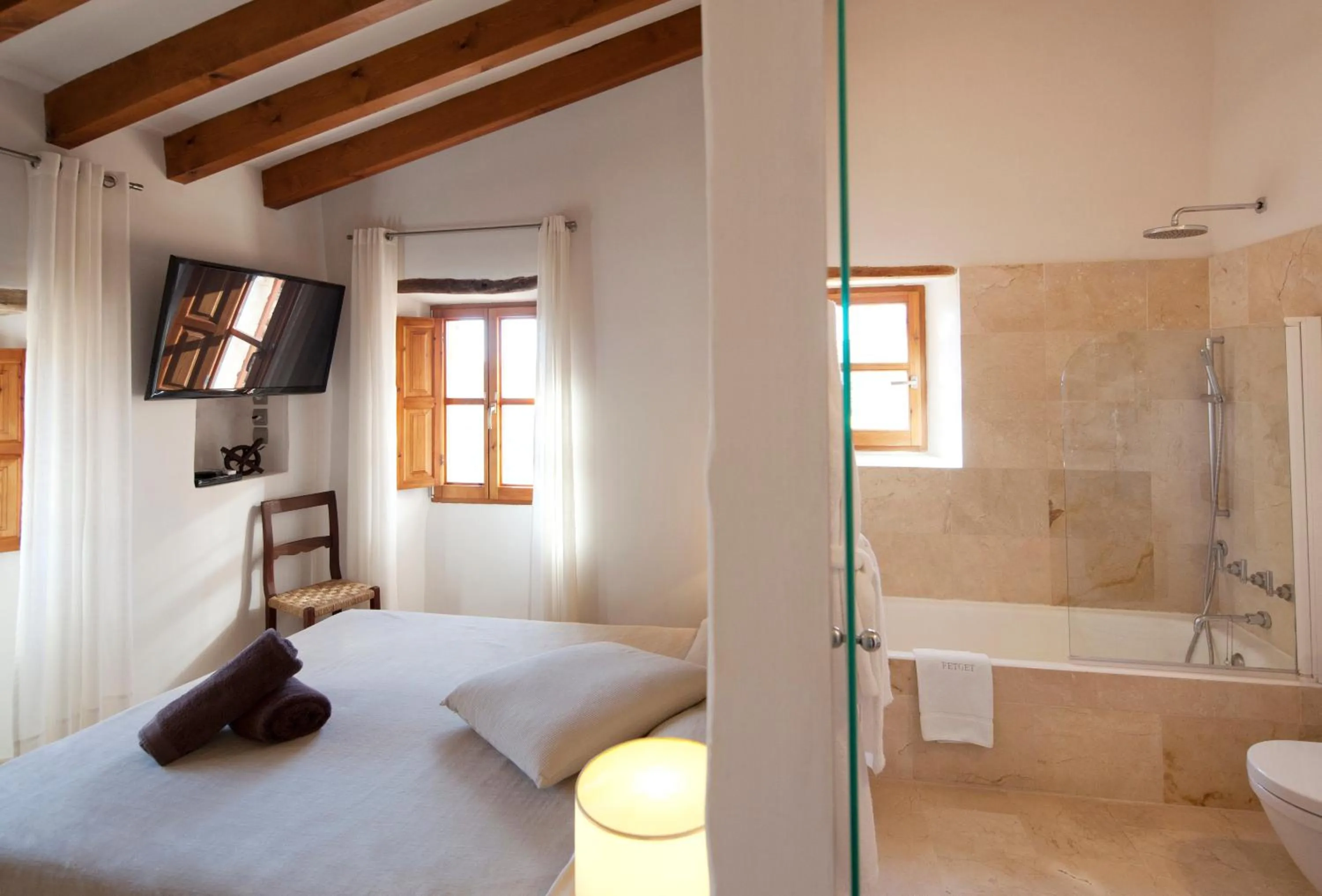 Photo of the whole room in Agroturismo Ses Cases de Fetget