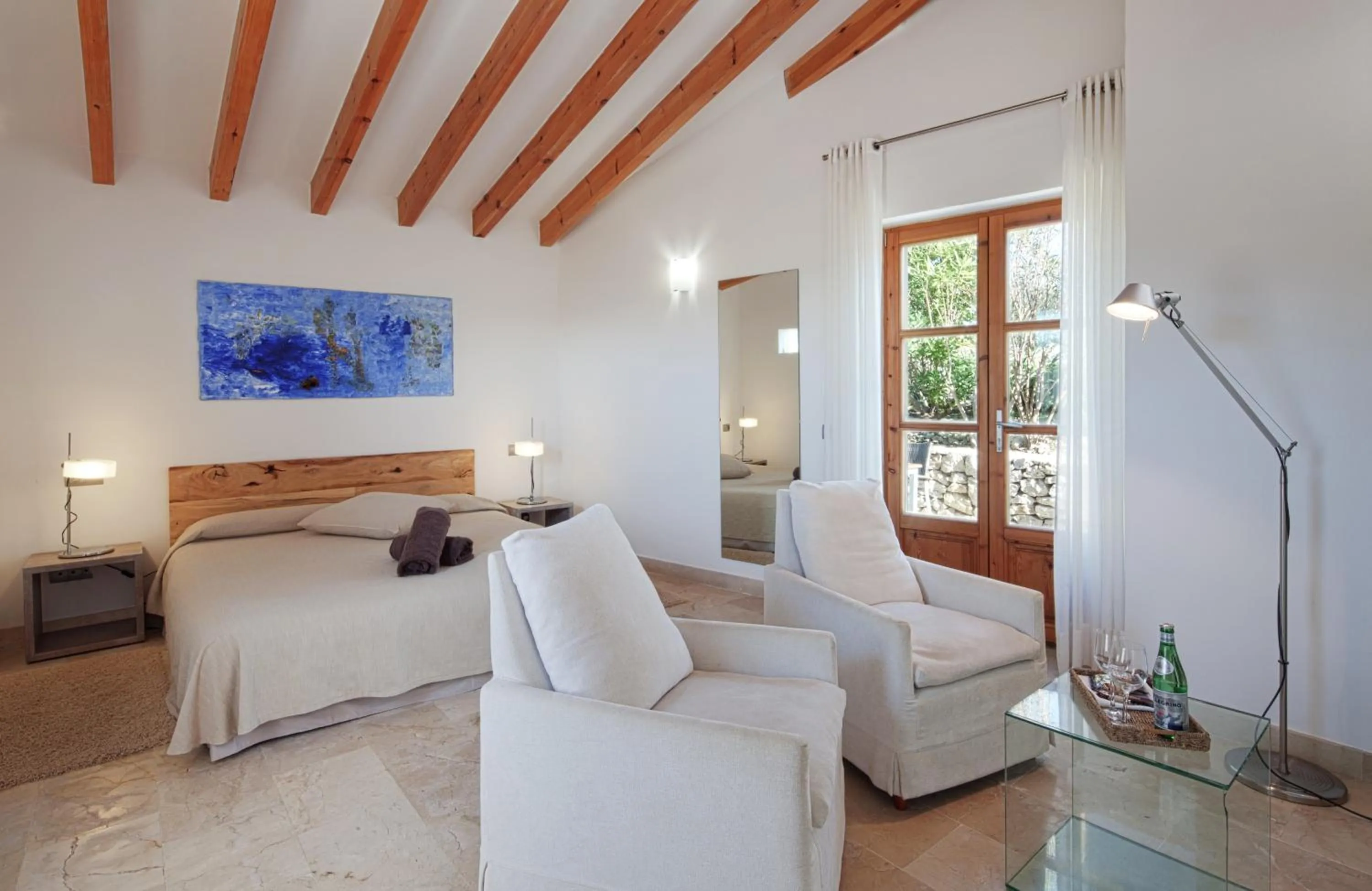 Photo of the whole room in Agroturismo Ses Cases de Fetget