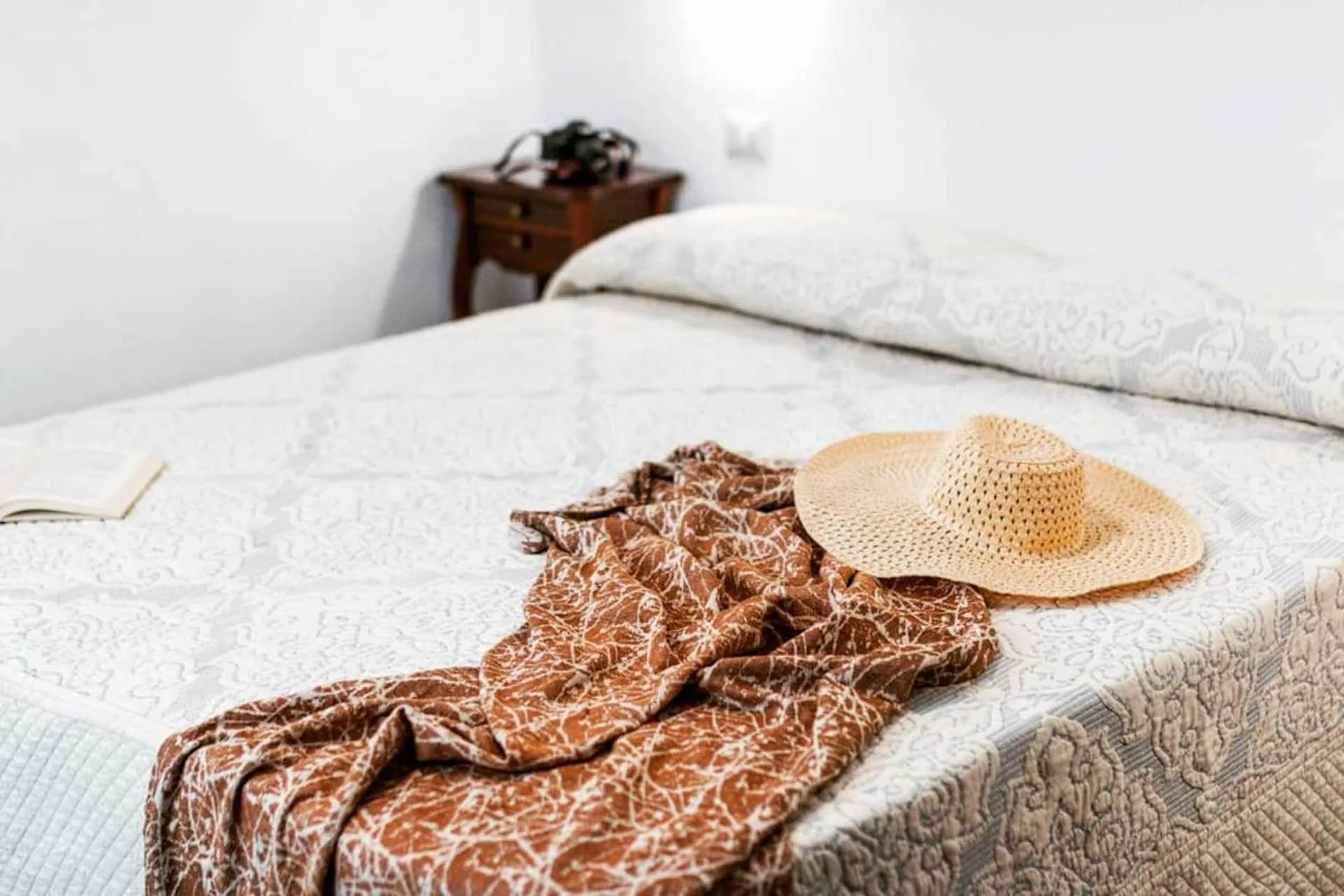 Bed in Ghivine Albergo Diffuso