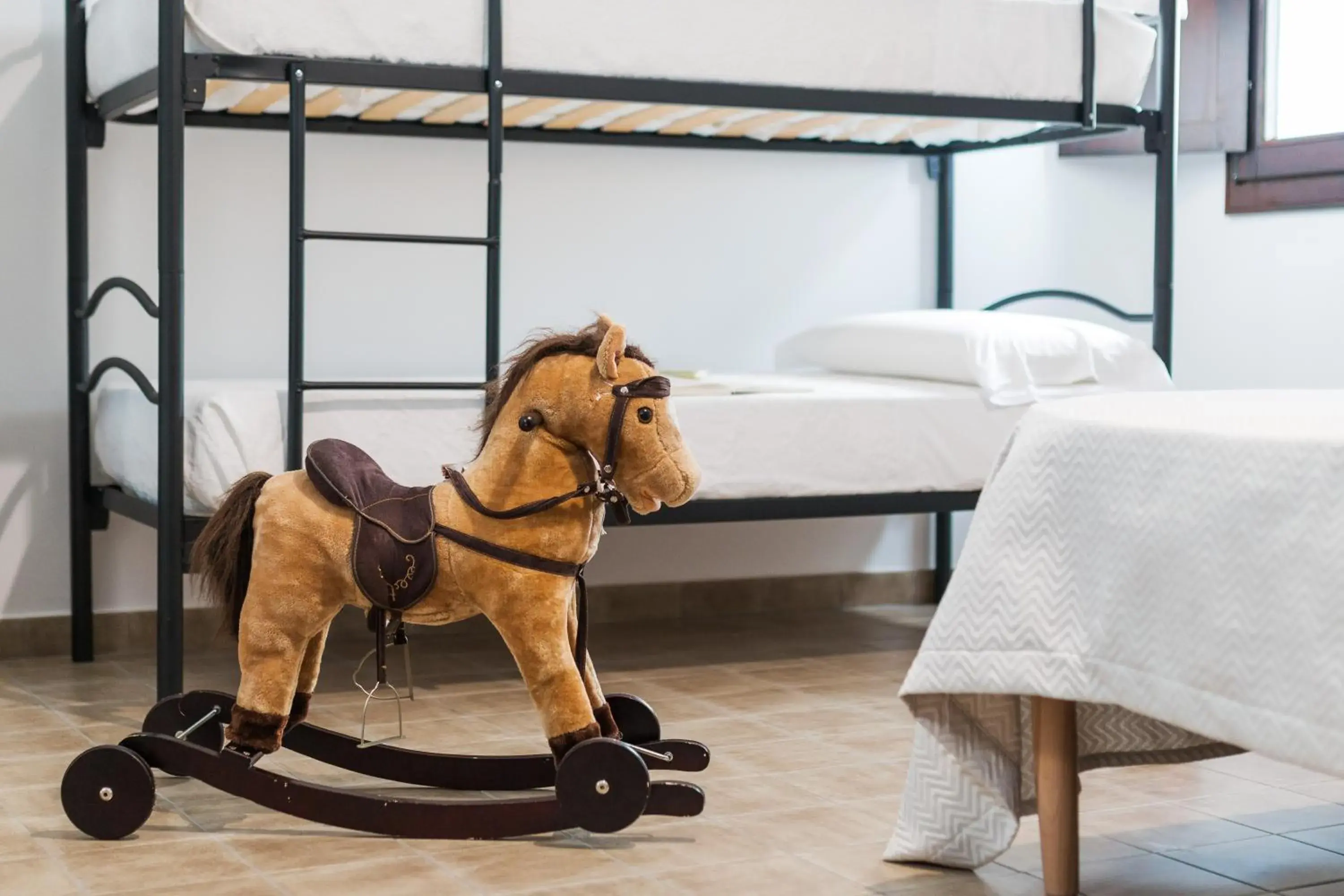 Classic Quadruple Room in Ghivine Albergo Diffuso Classic Quadruple Room in Ghivine Albergo Diffuso