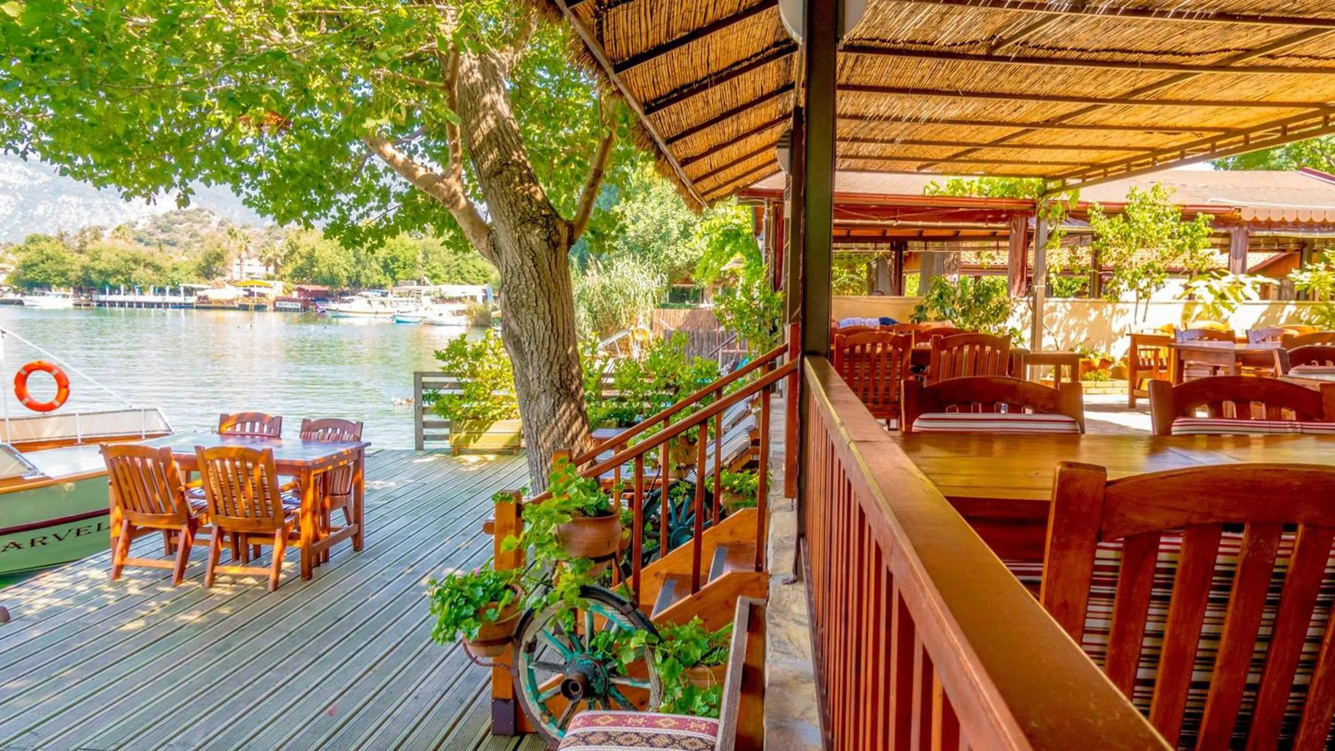 Lake view in Dalyan Pension