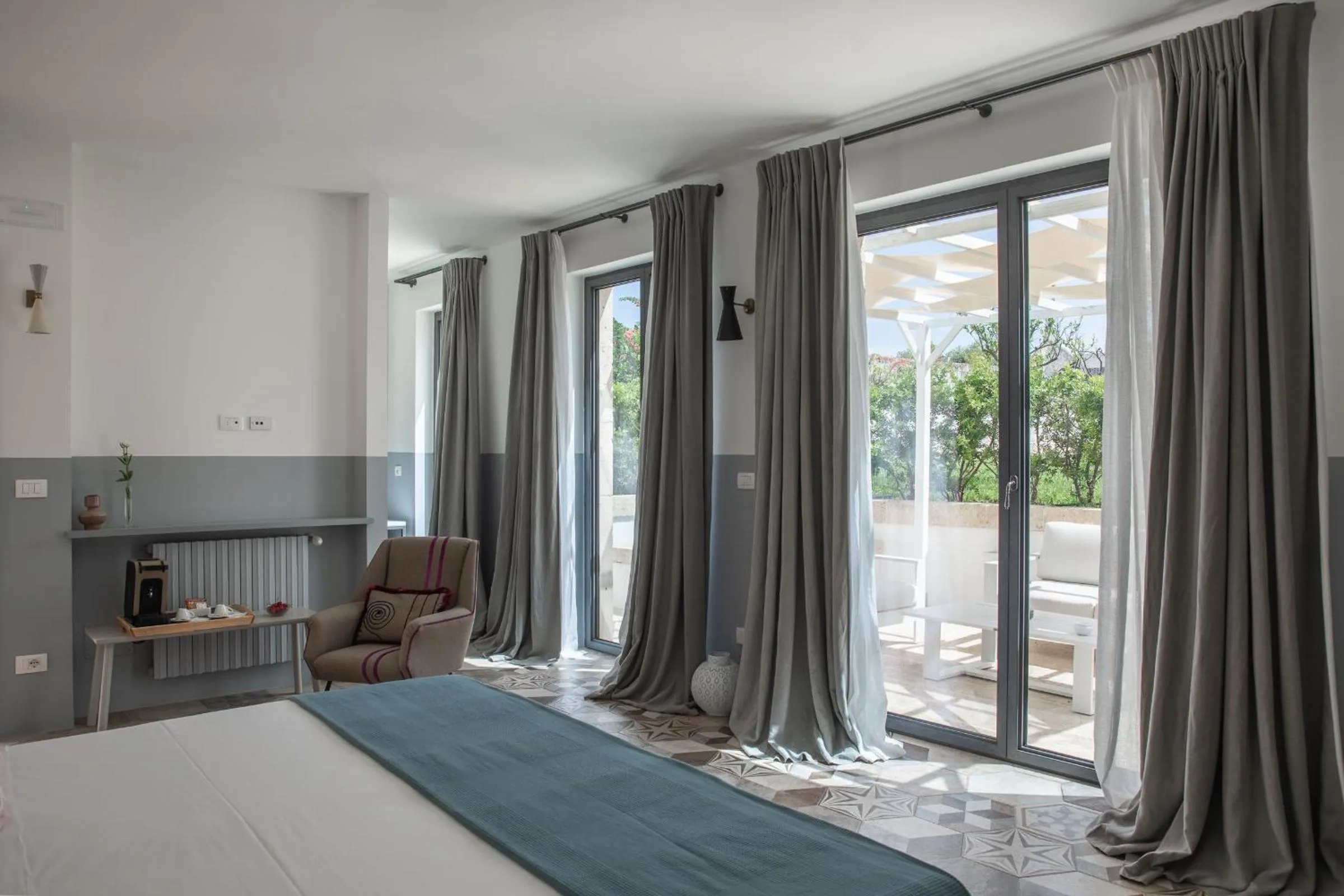 Living room, Bed in Masseria San Giovanni - Epoca Collection