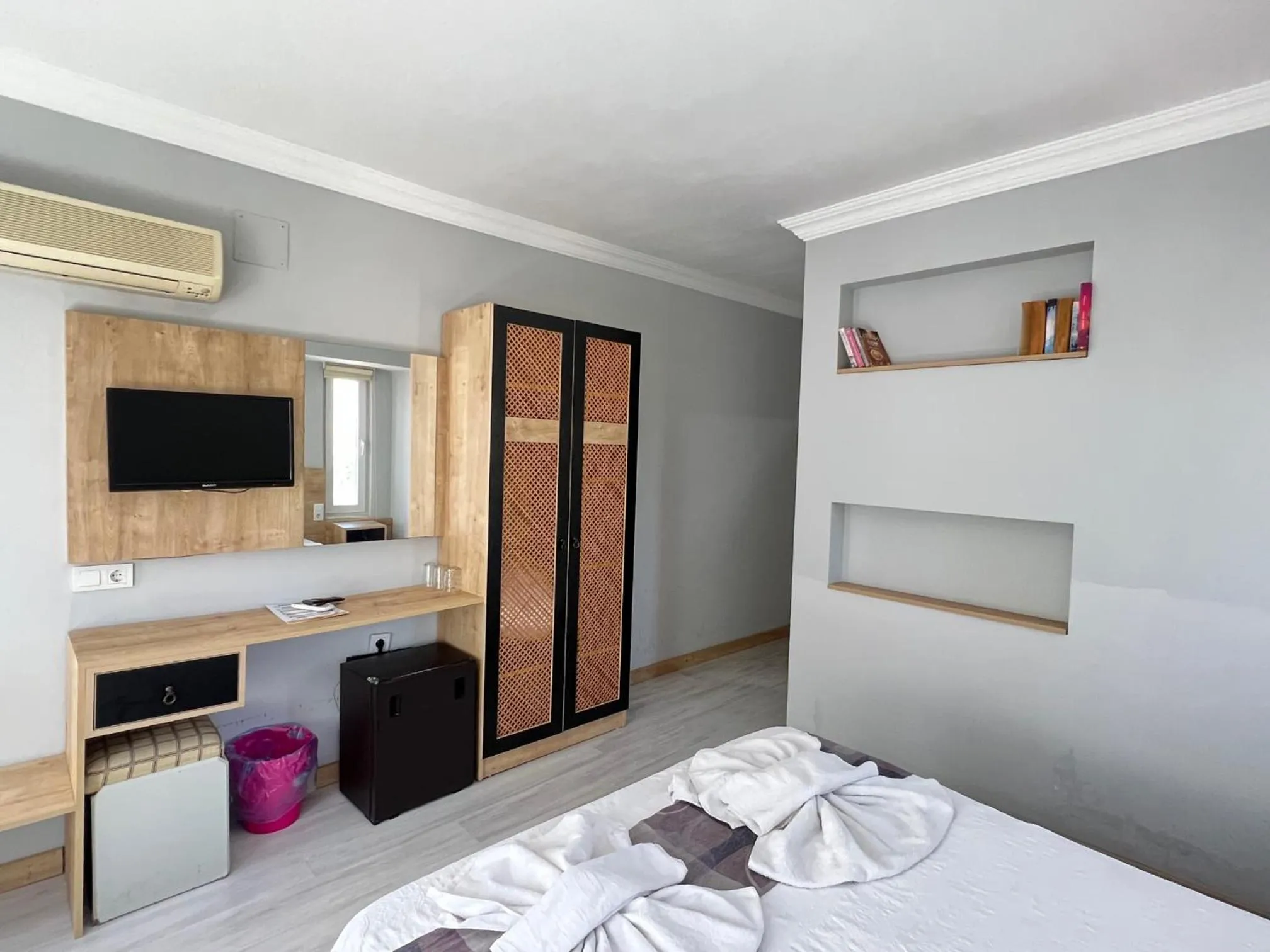 Bed in Ibrahim Bey Hotel