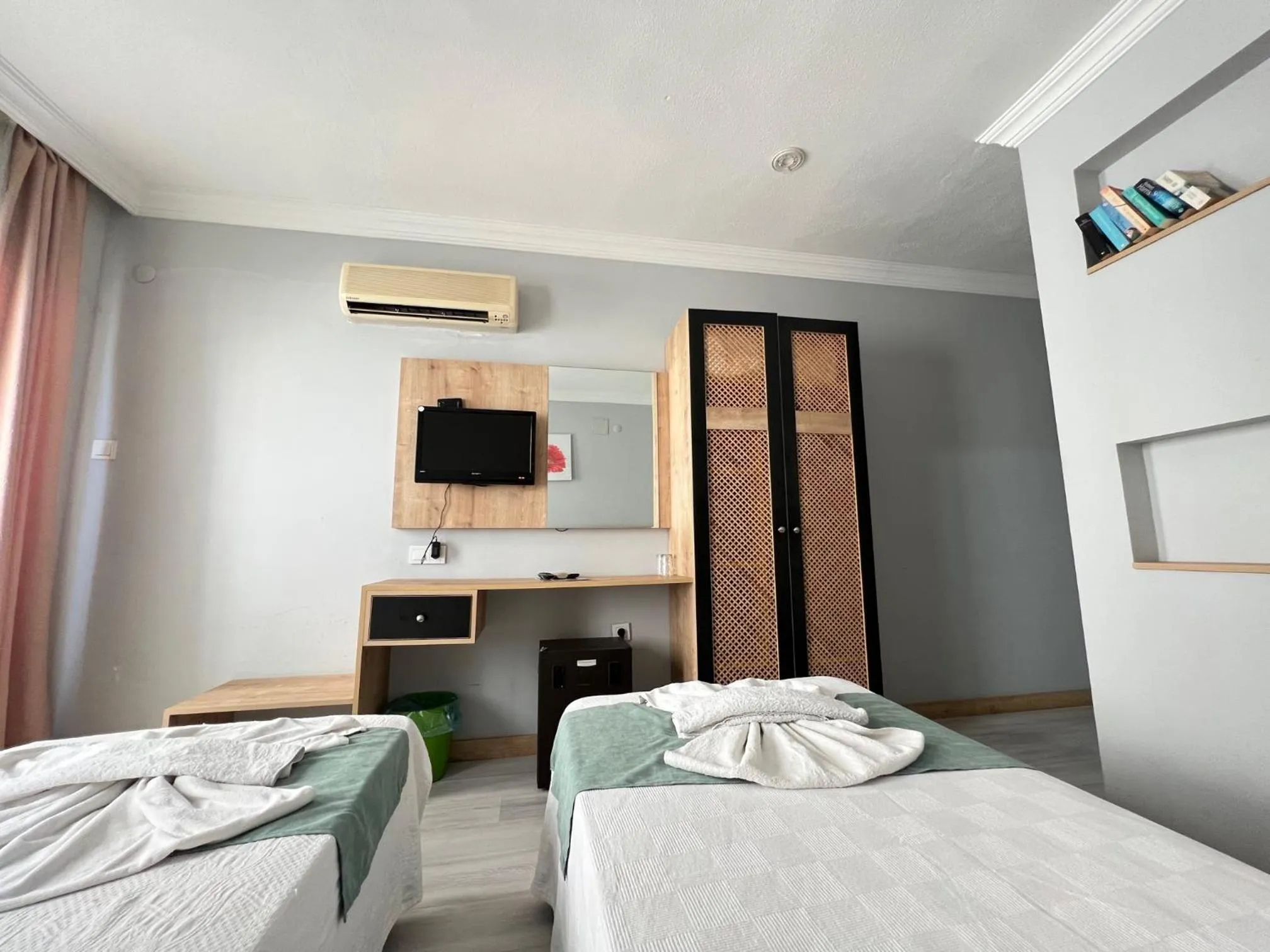 Bed in Ibrahim Bey Hotel