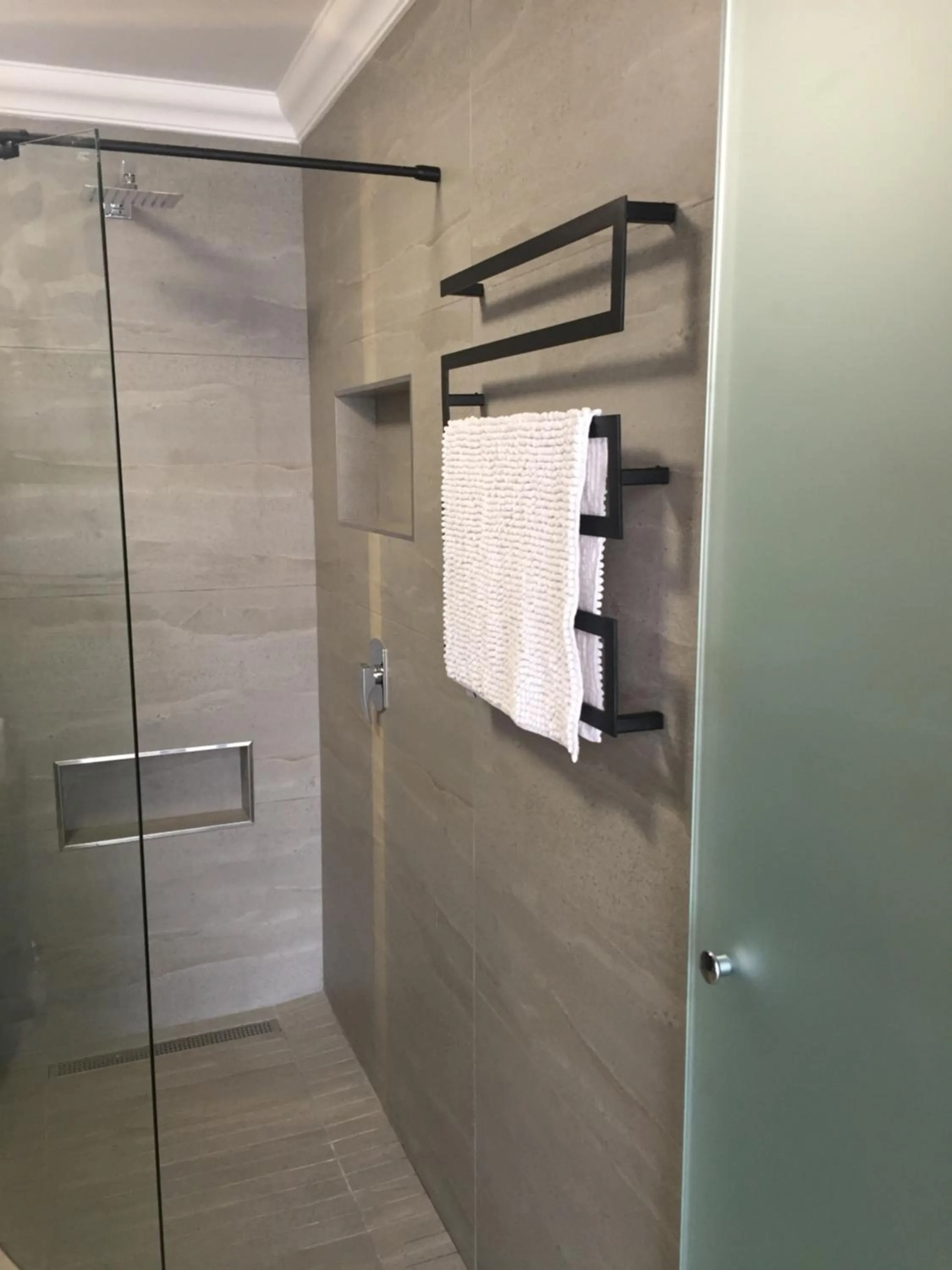 Bathroom in Dolphin Dunes Guesthouse