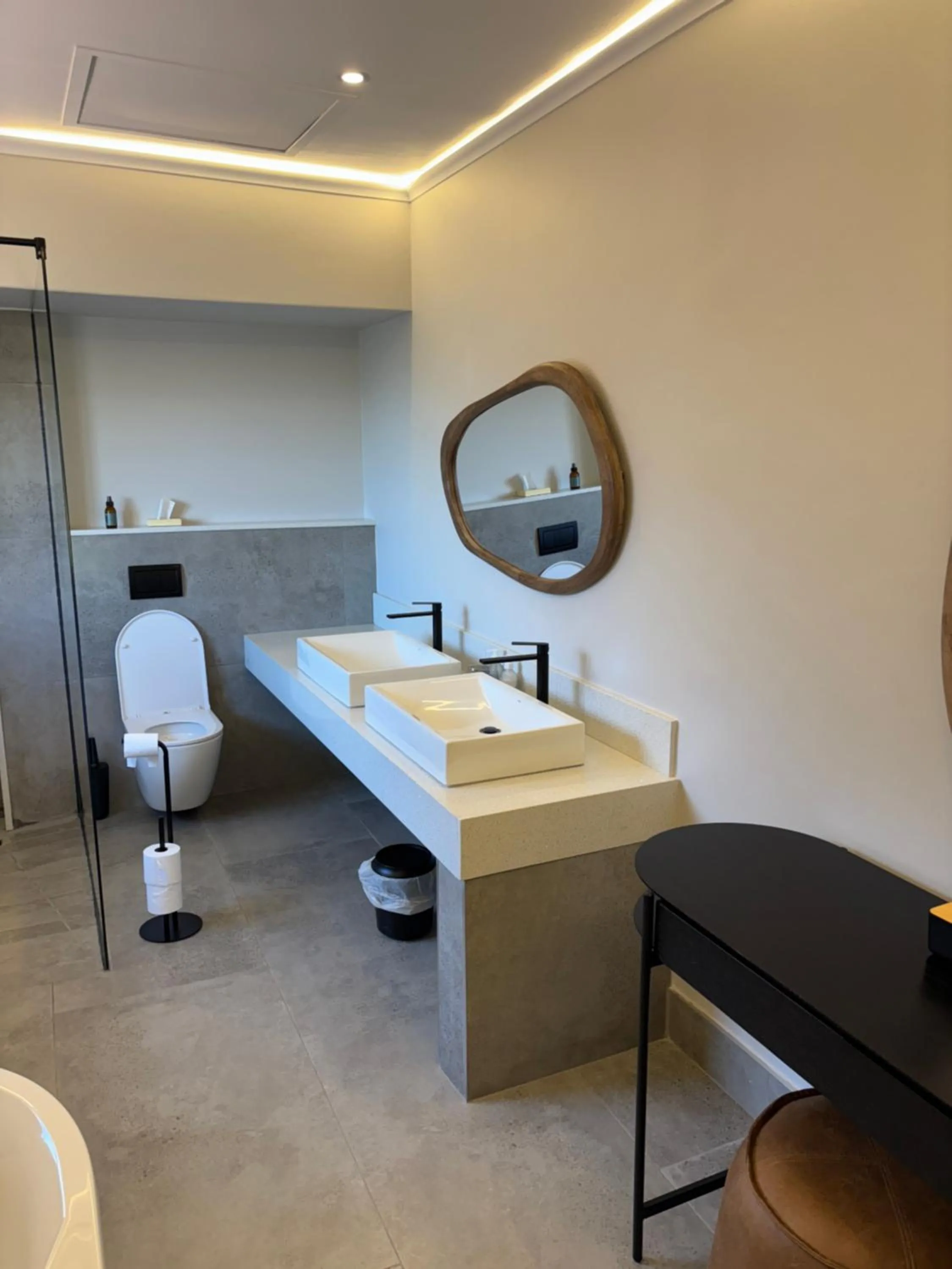 Bathroom in Dolphin Dunes Guesthouse