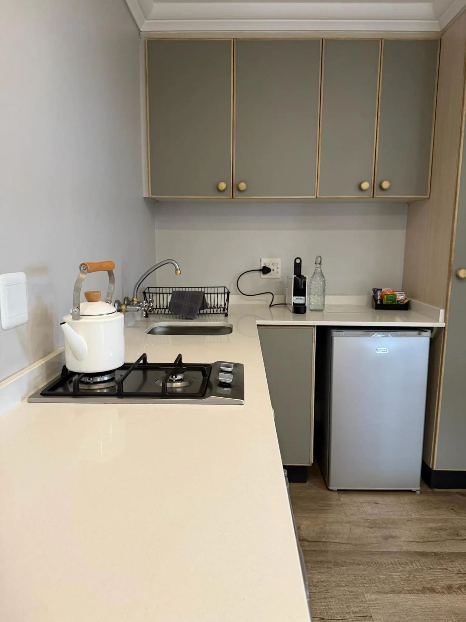 Kitchen or kitchenette in Dolphin Dunes Guesthouse