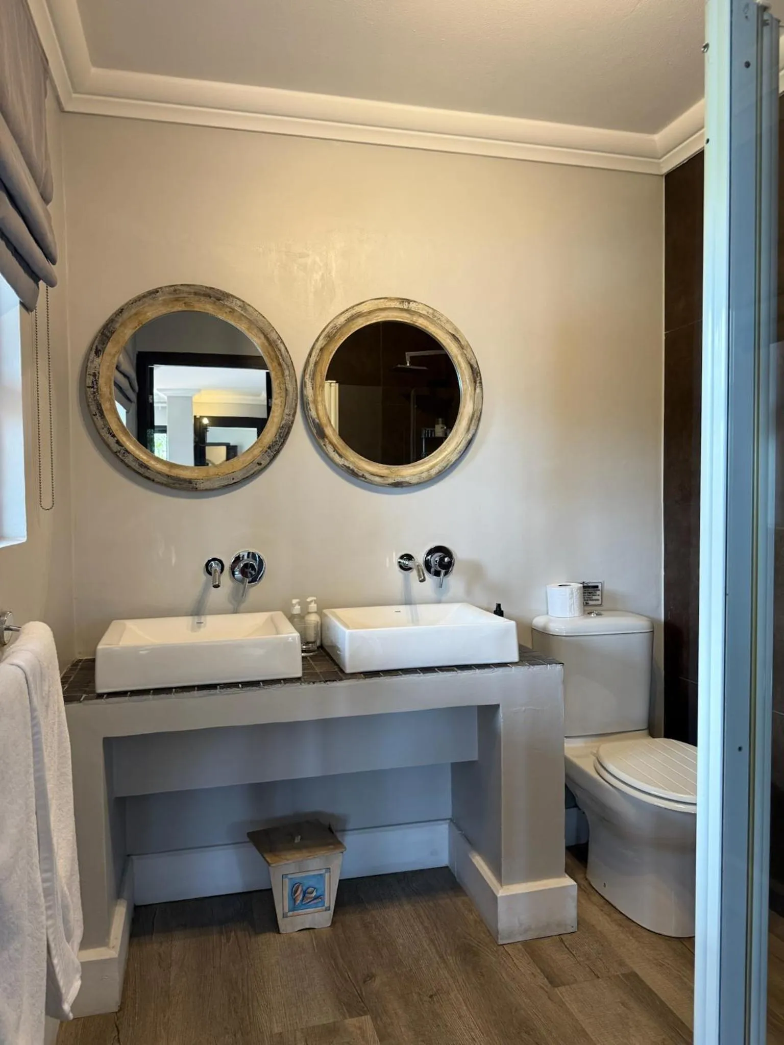 Bathroom in Dolphin Dunes Guesthouse