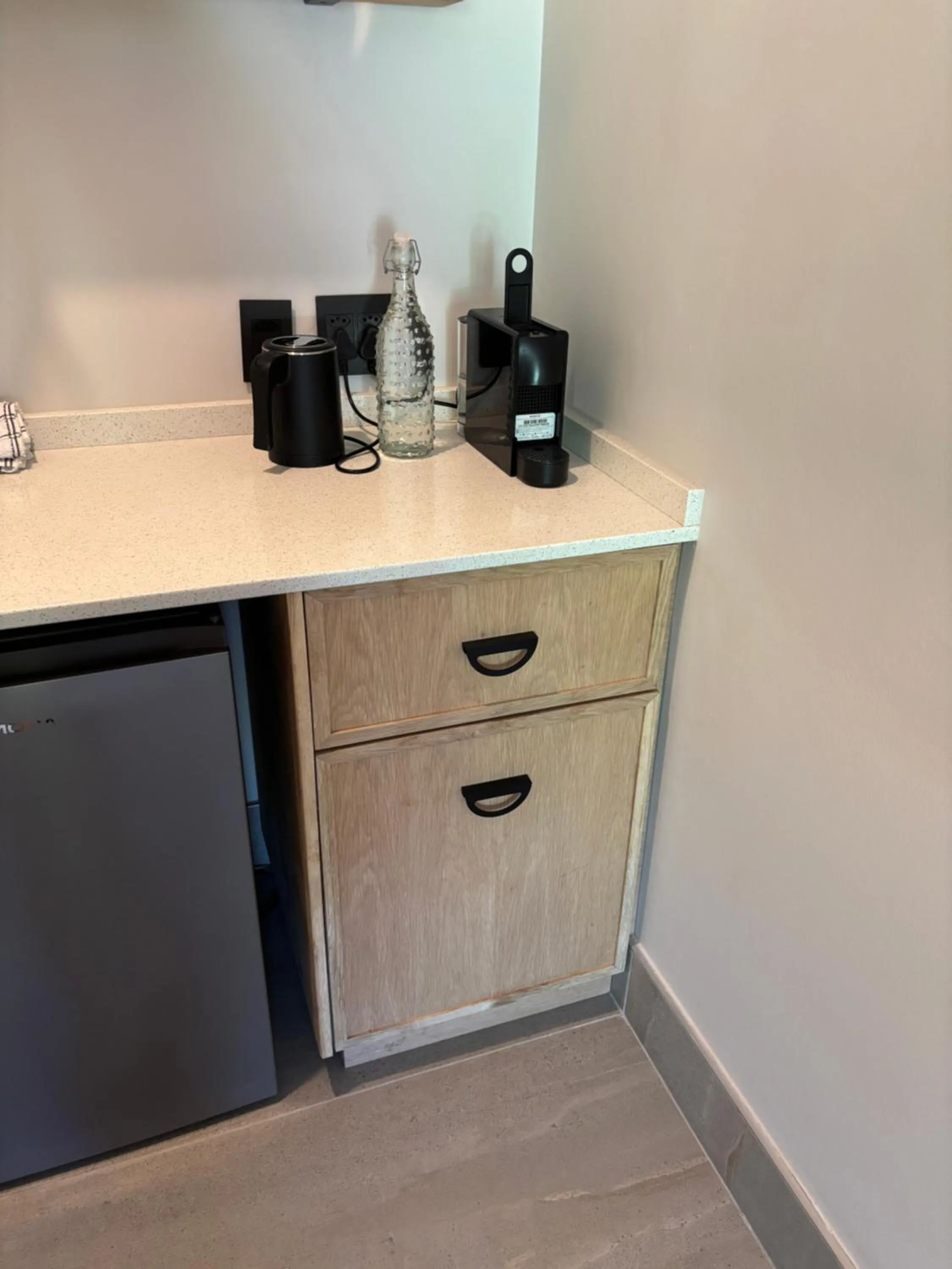 Coffee/tea facilities in Dolphin Dunes Guesthouse