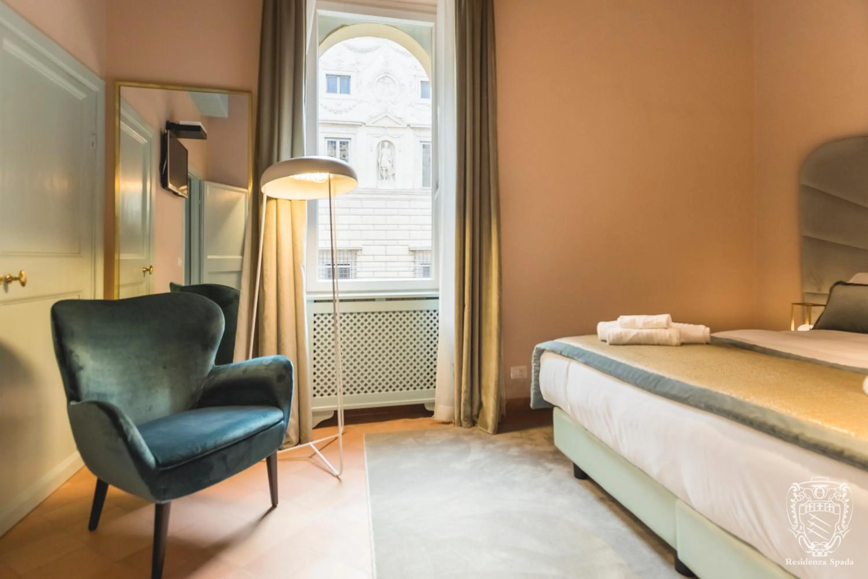 Living room, Bed in Residenza Spada