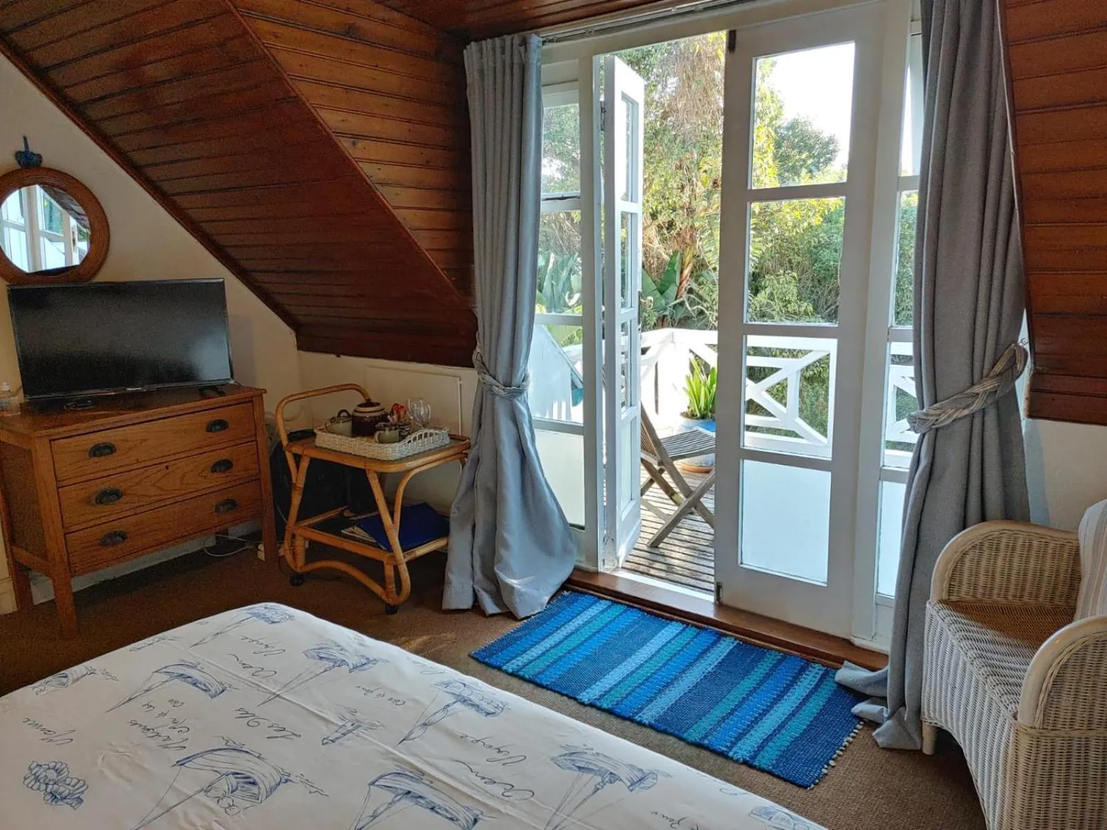 Bed in Yellowwood Lodge