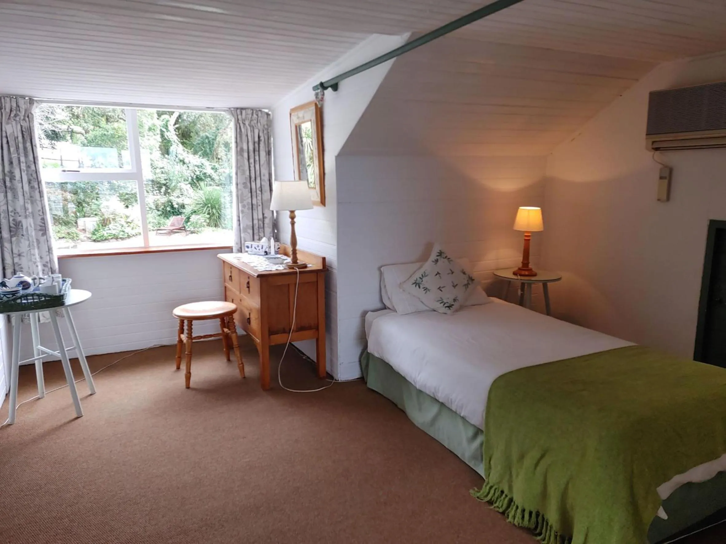 Bed in Yellowwood Lodge