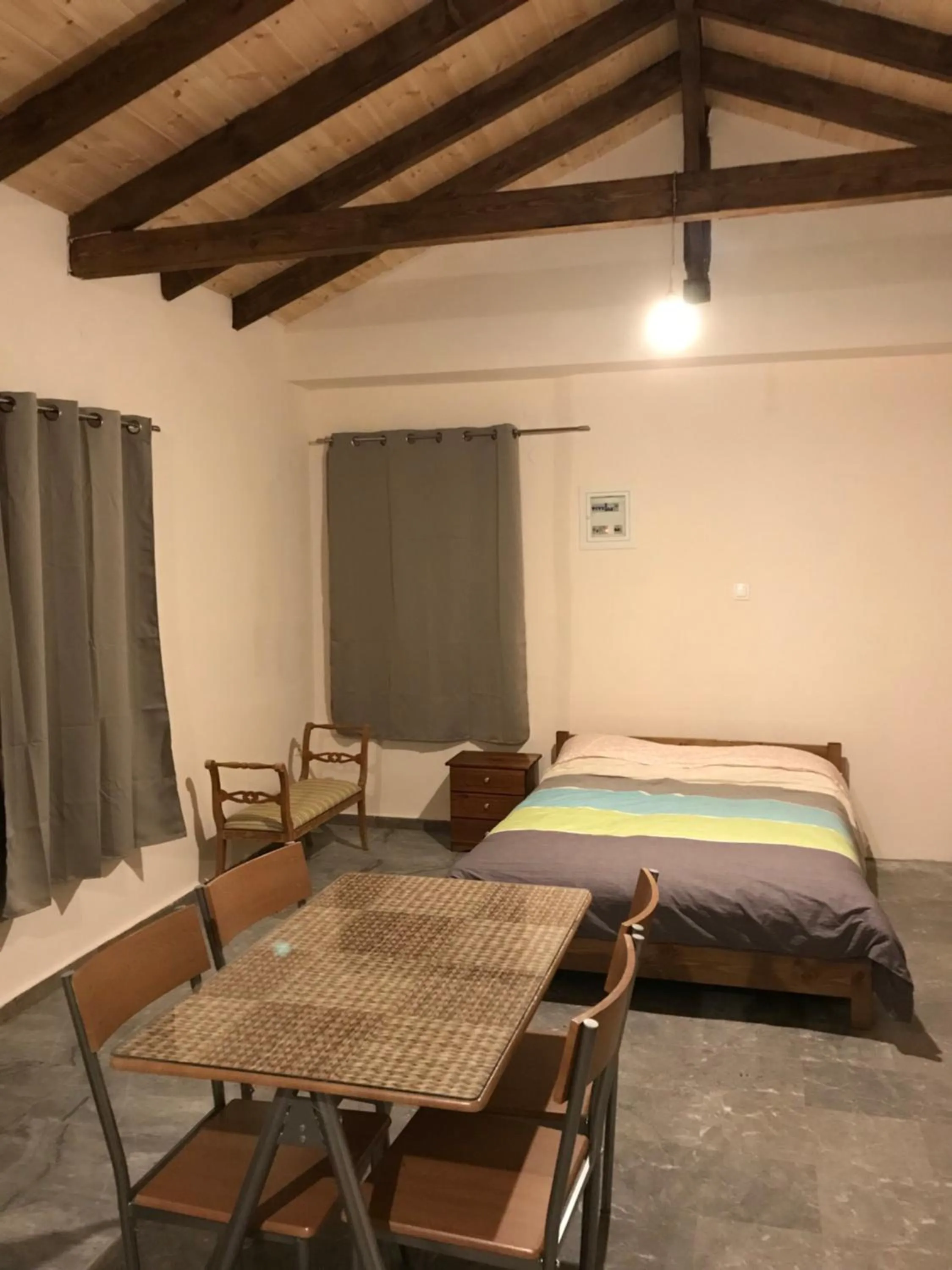 Dining area, Bed in Taygetos