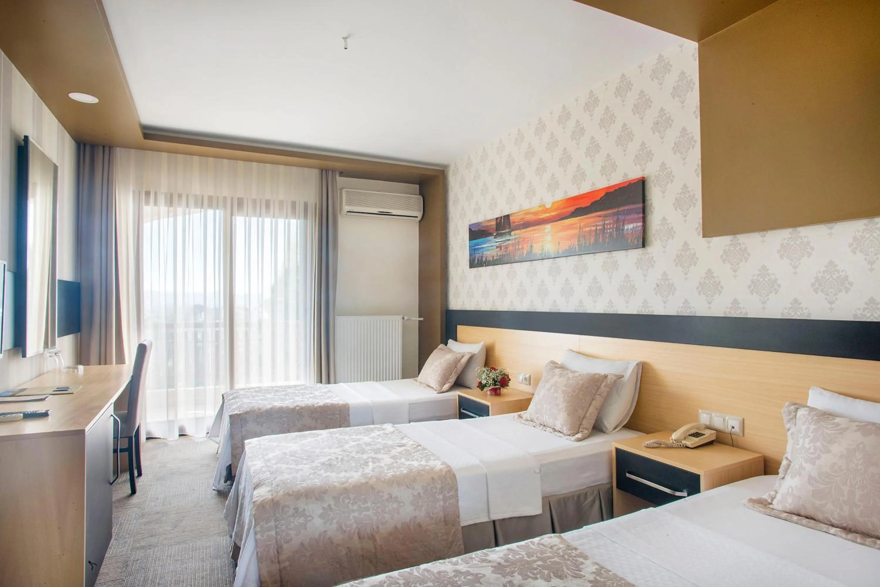 Bedroom, Bed in Berksoy Hotel