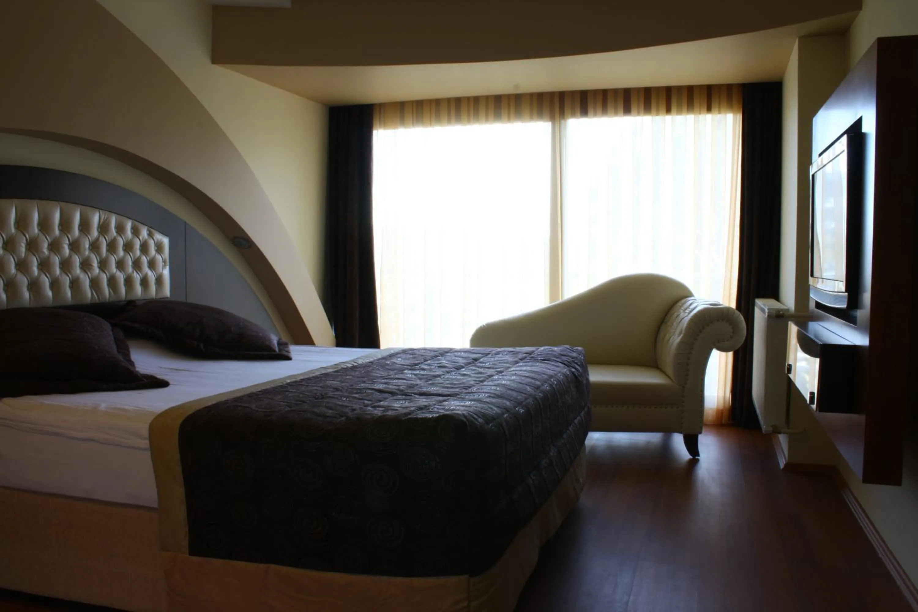 Bedroom, Bed in Berksoy Hotel