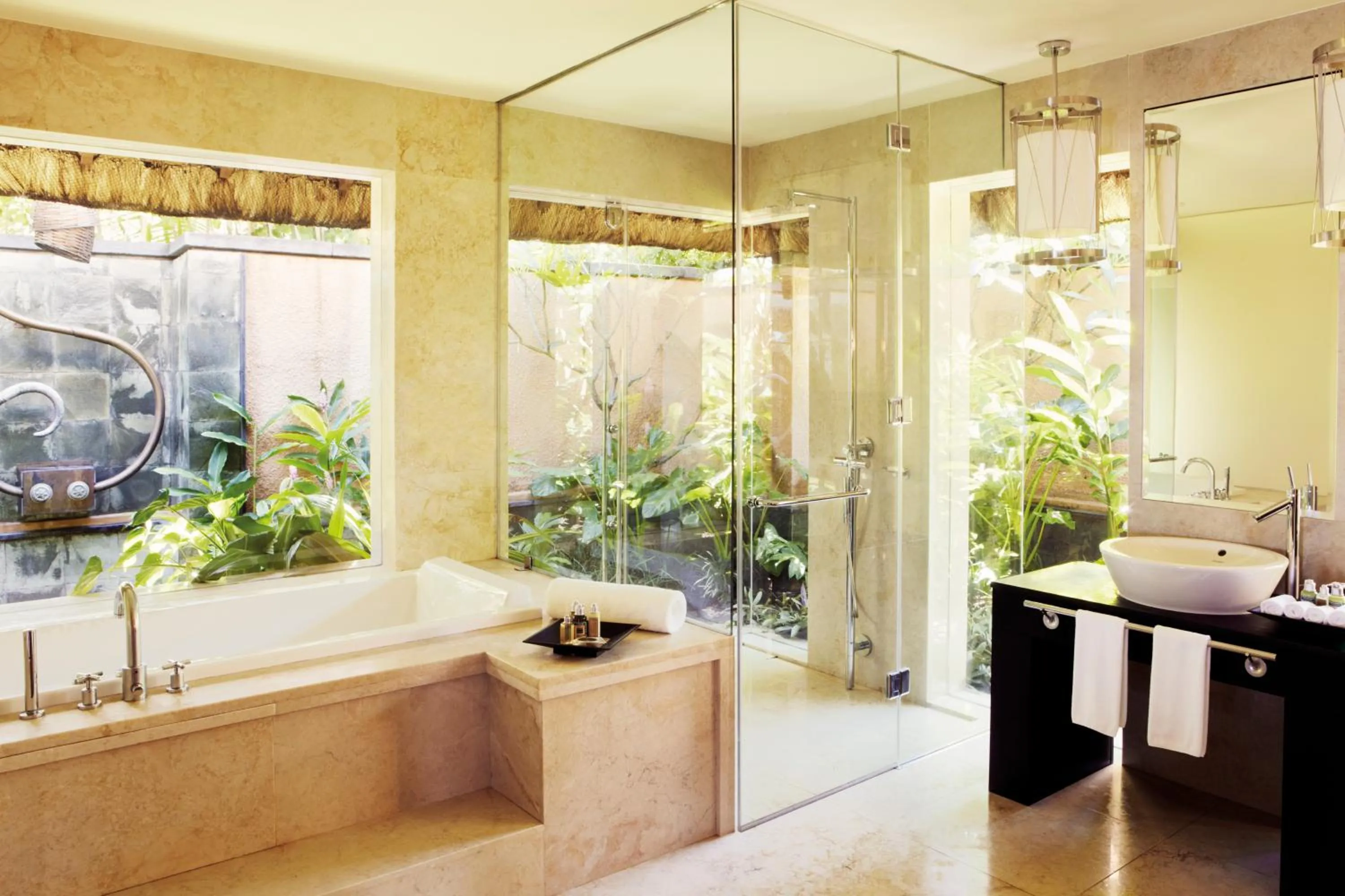 Bathroom in Shanti Maurice Resort & Spa