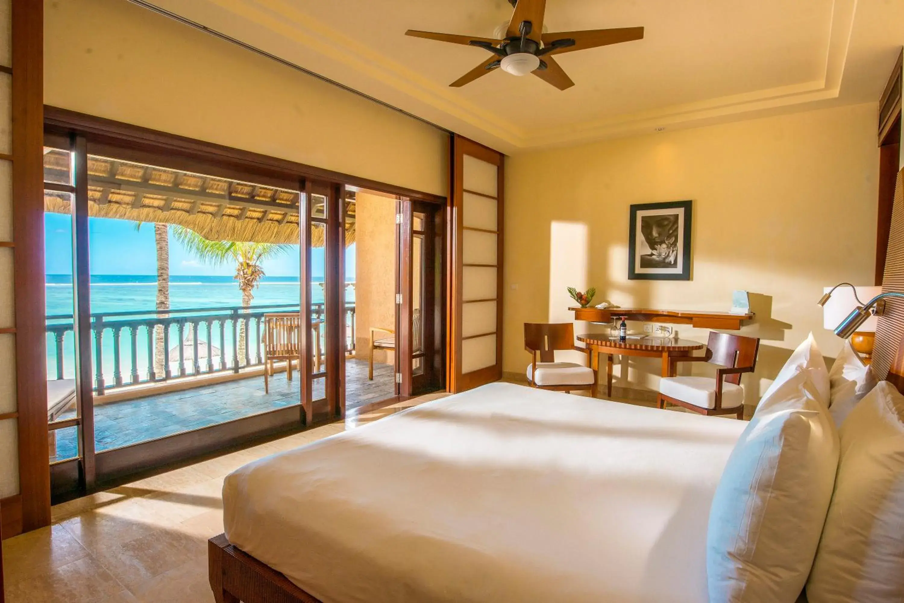 Junior Suite Ocean Front in Shanti Maurice Resort & Spa Junior Suite Ocean Front in Shanti Maurice Resort & Spa