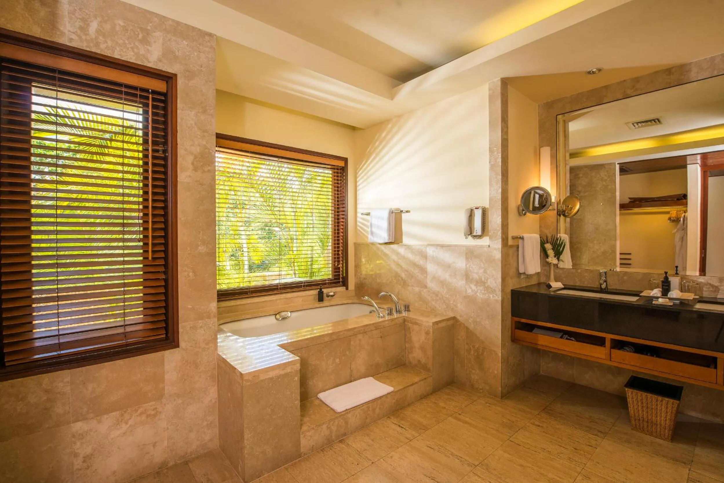 Bathroom in Shanti Maurice Resort & Spa