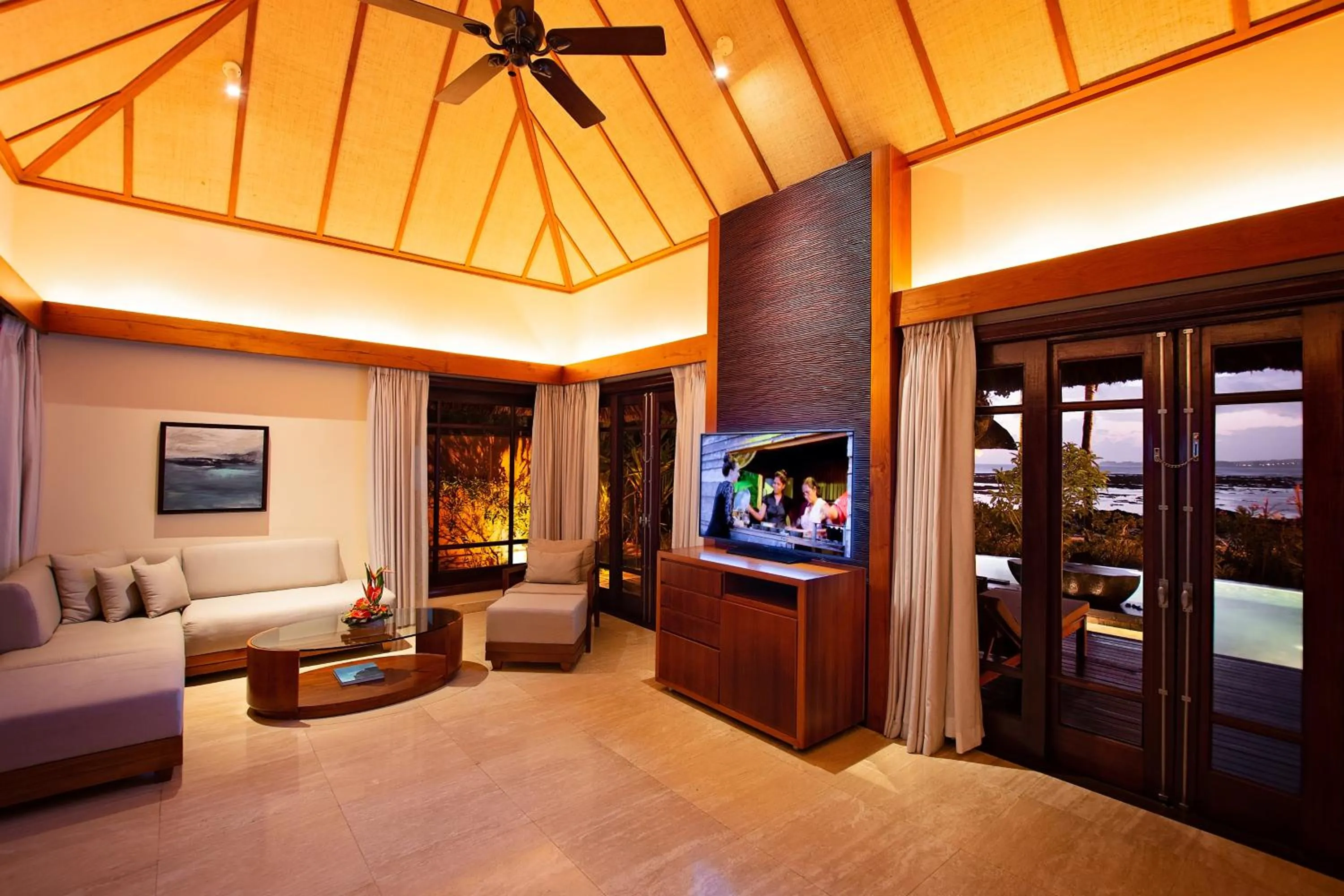 Living room in Shanti Maurice Resort & Spa