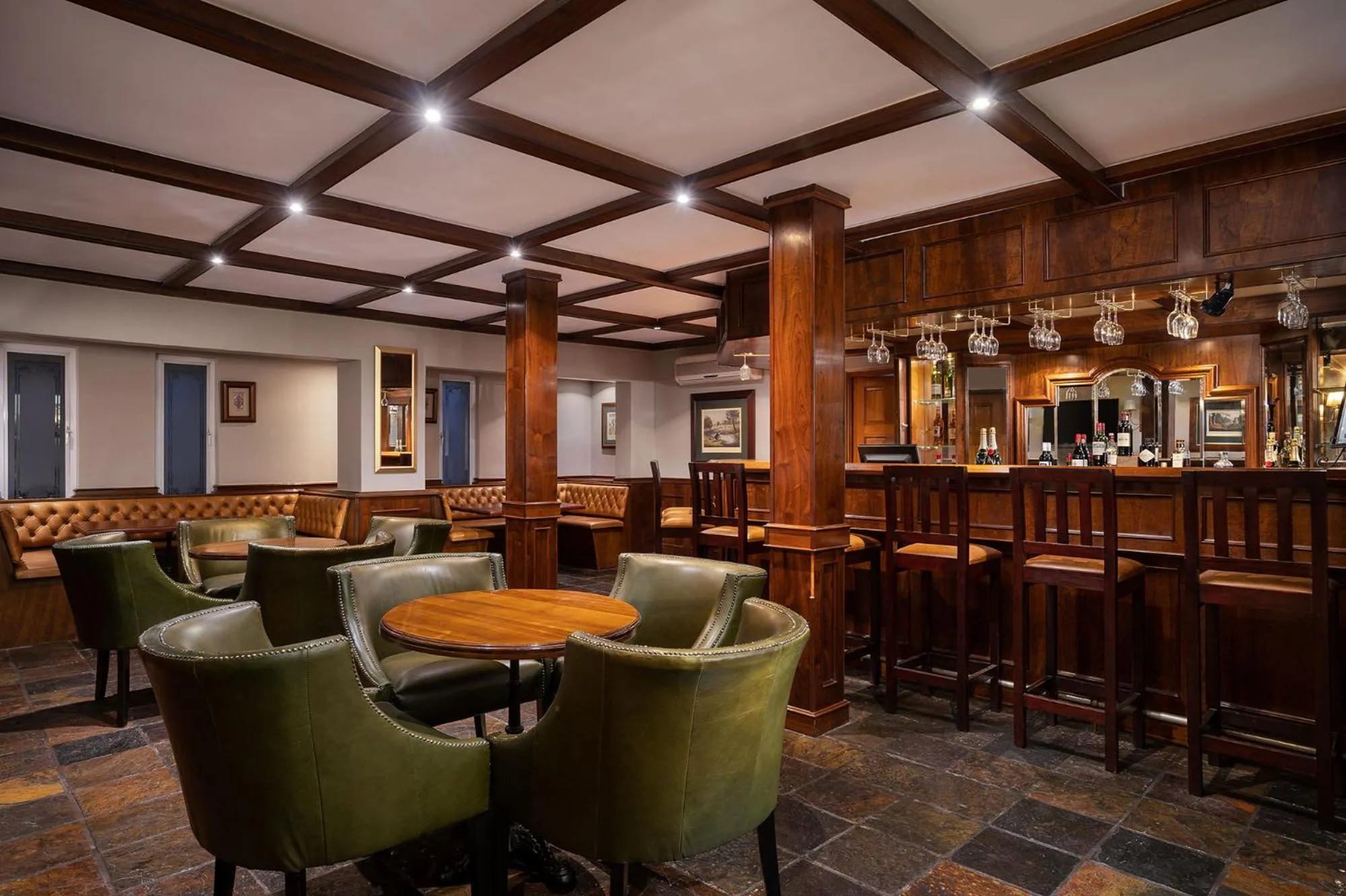Lounge or bar in Premier Hotel Falstaff