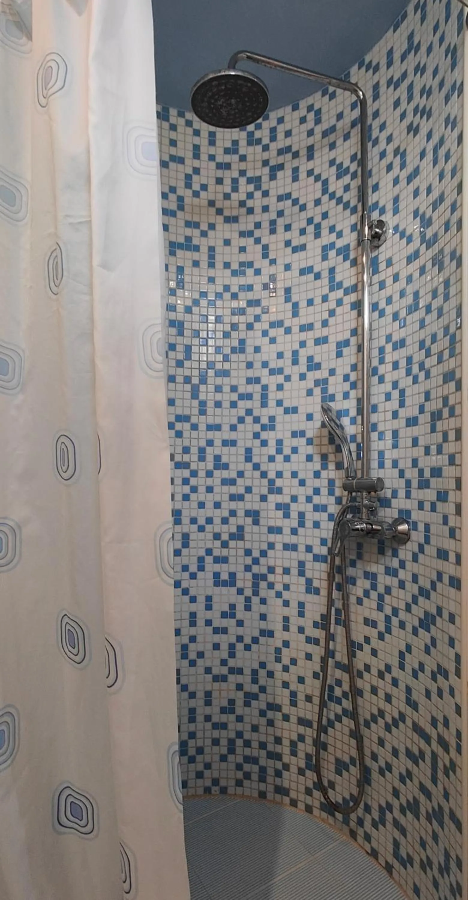 Shower in Areg Hotel