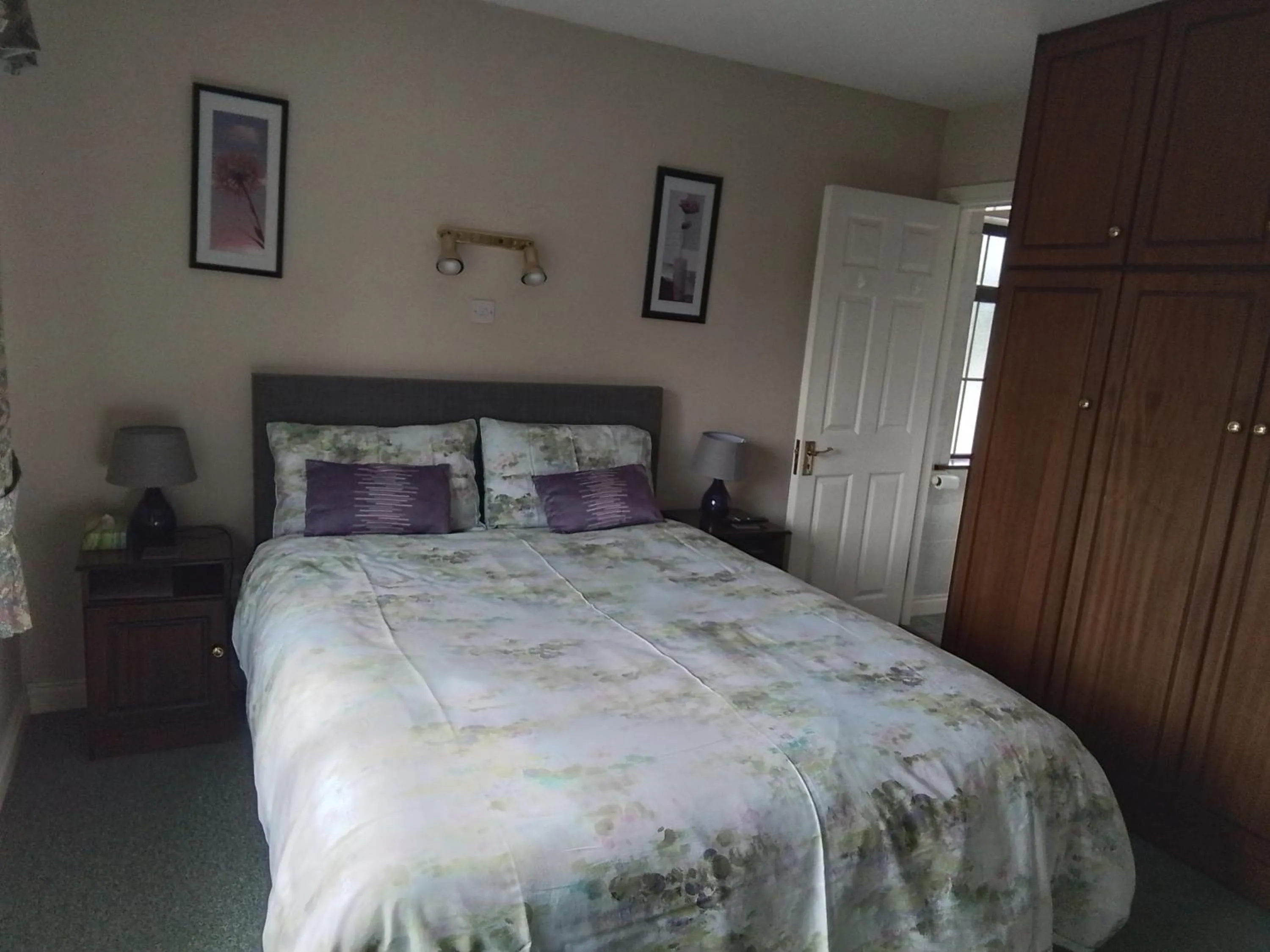 Bed in Riverview House