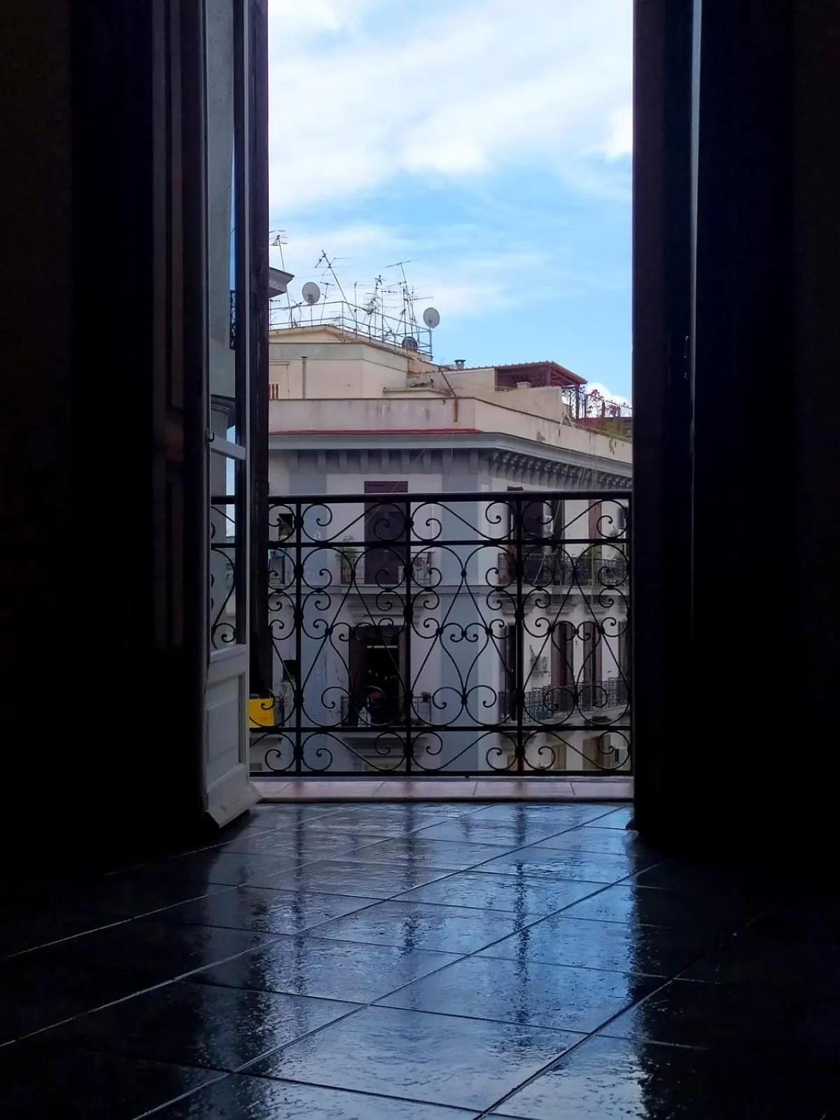 Property building in Vic Street B&B