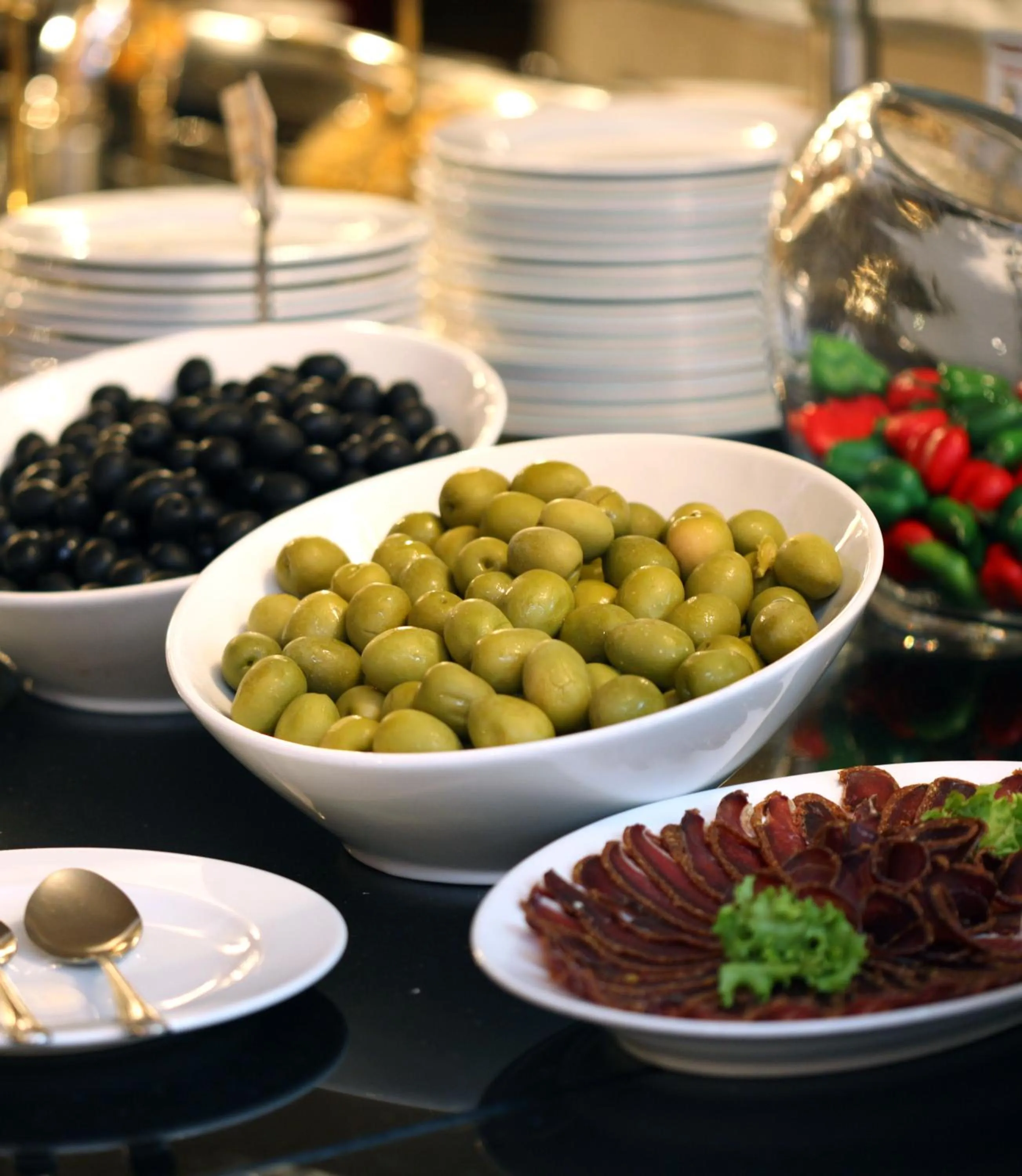 Buffet breakfast in Ani Plaza Hotel