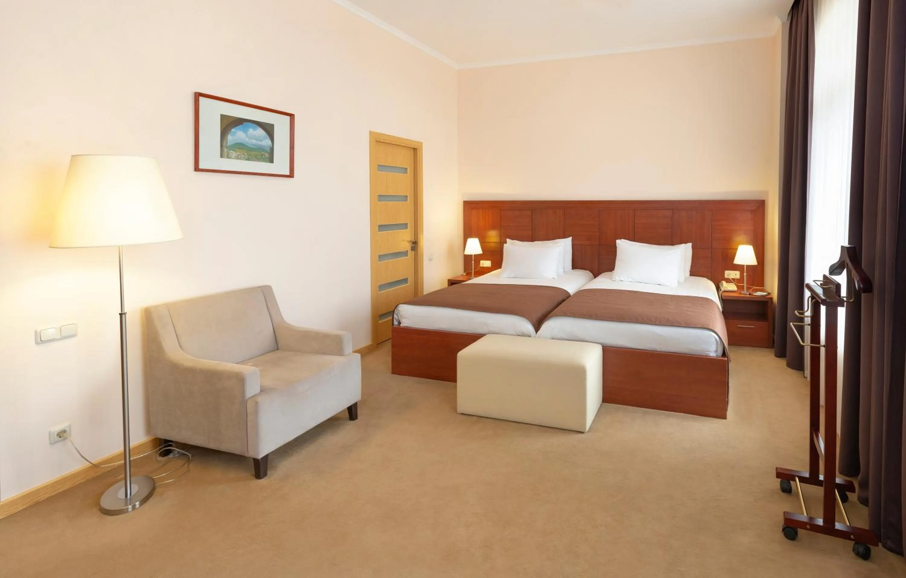 Photo of the whole room, Bed in Ani Plaza Hotel