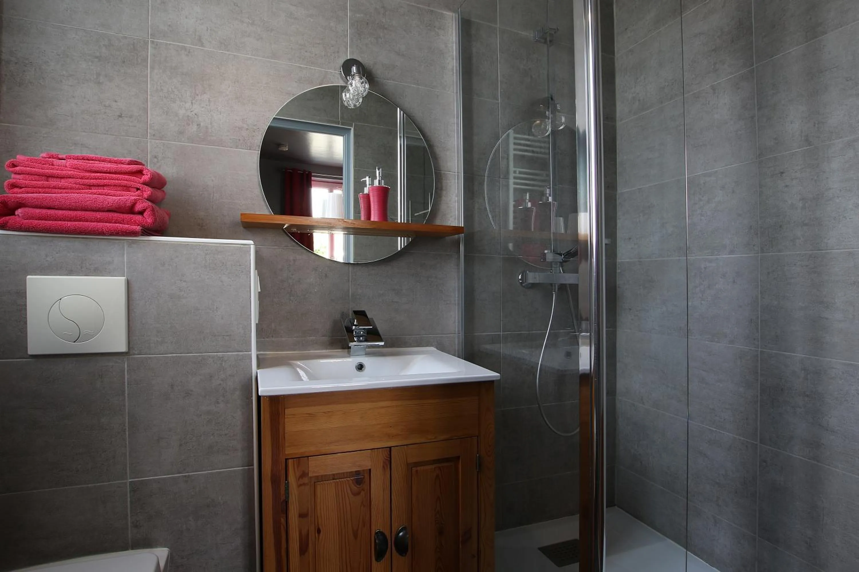 Bathroom in L'Iliade - Chambres d'hôtes - B&B à Bouzy