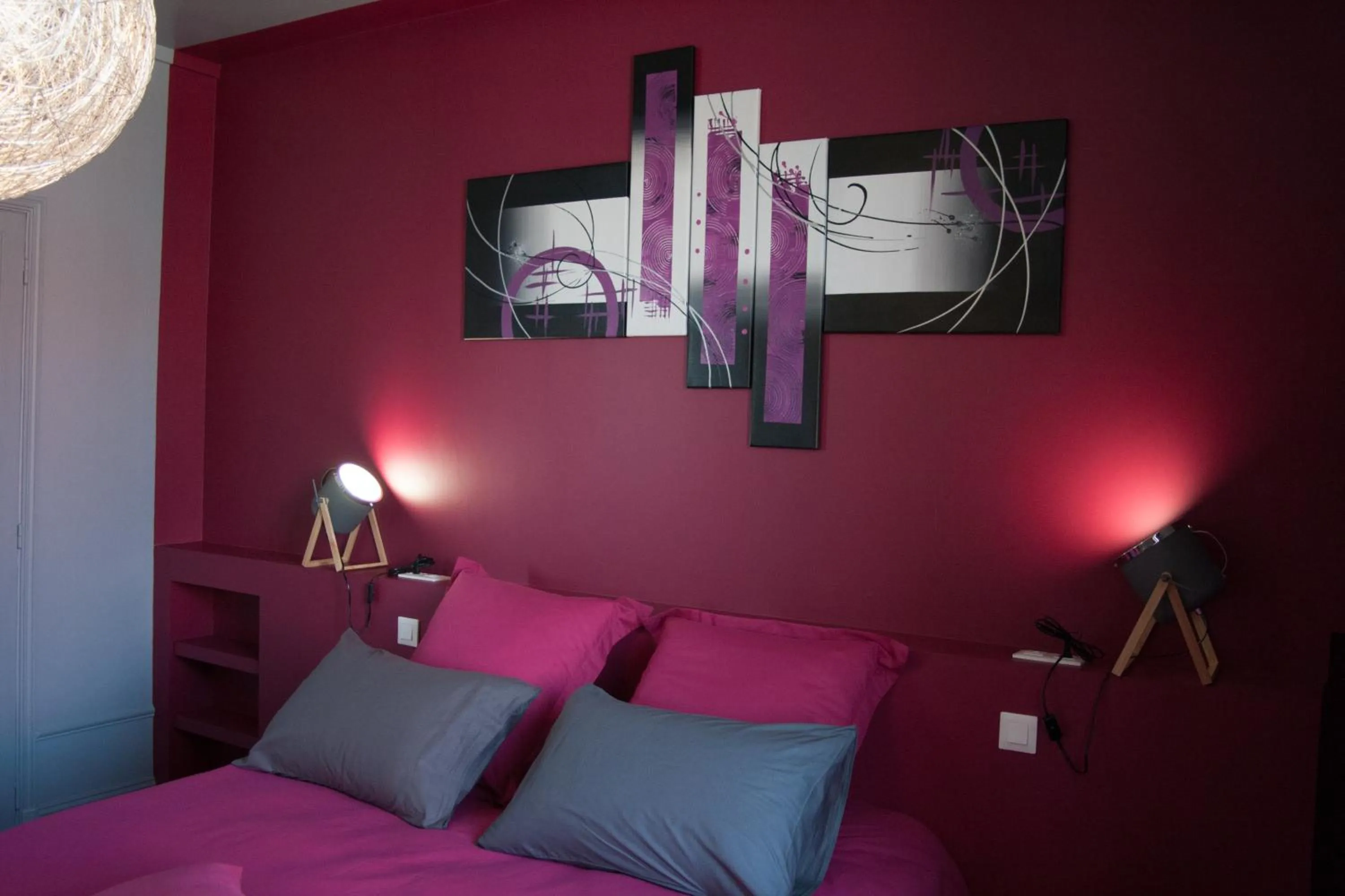 Bed in L'Iliade - Chambres d'hôtes - B&B à Bouzy