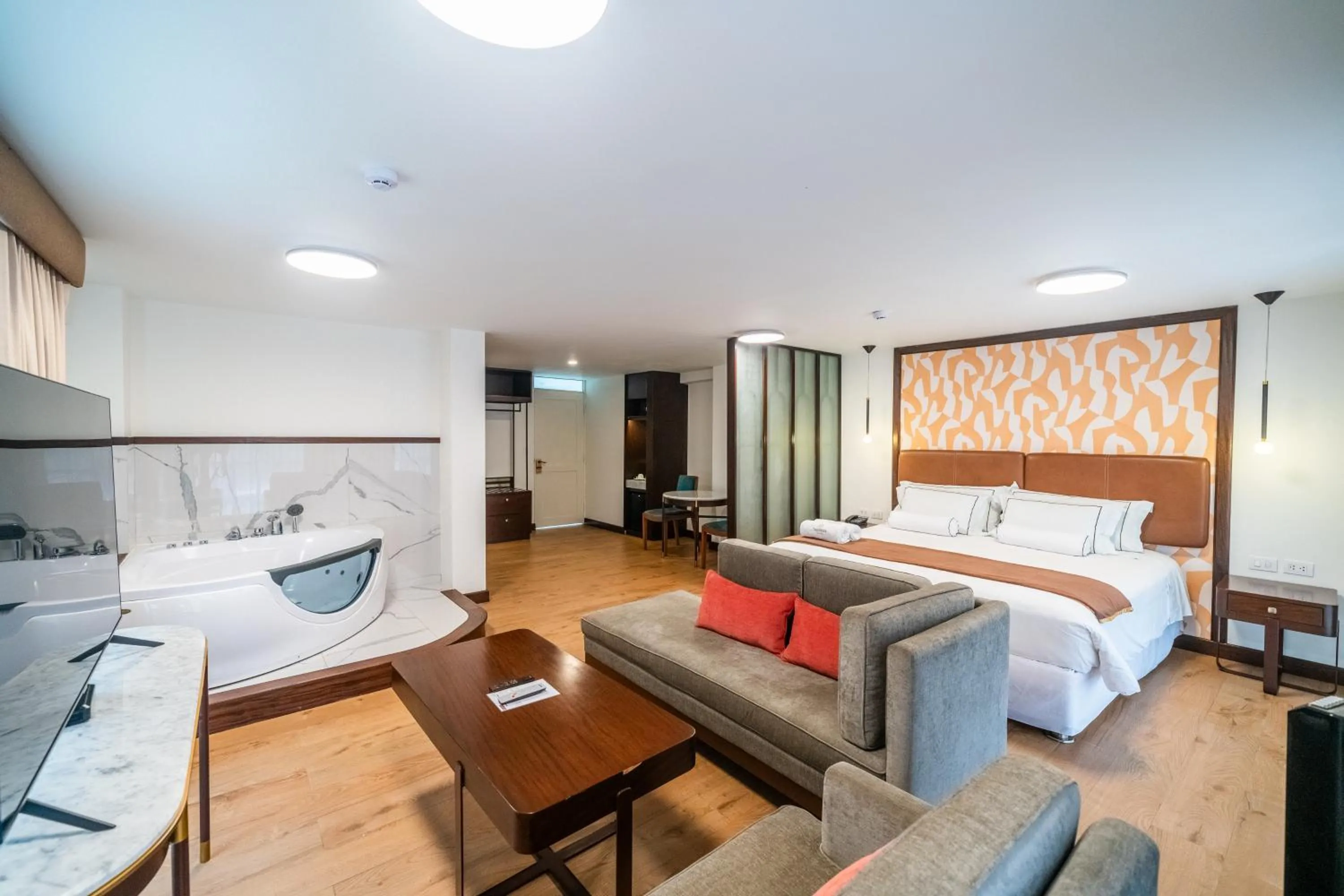 Photo of the whole room, Bed in Hotel Taypikala Machupicchu