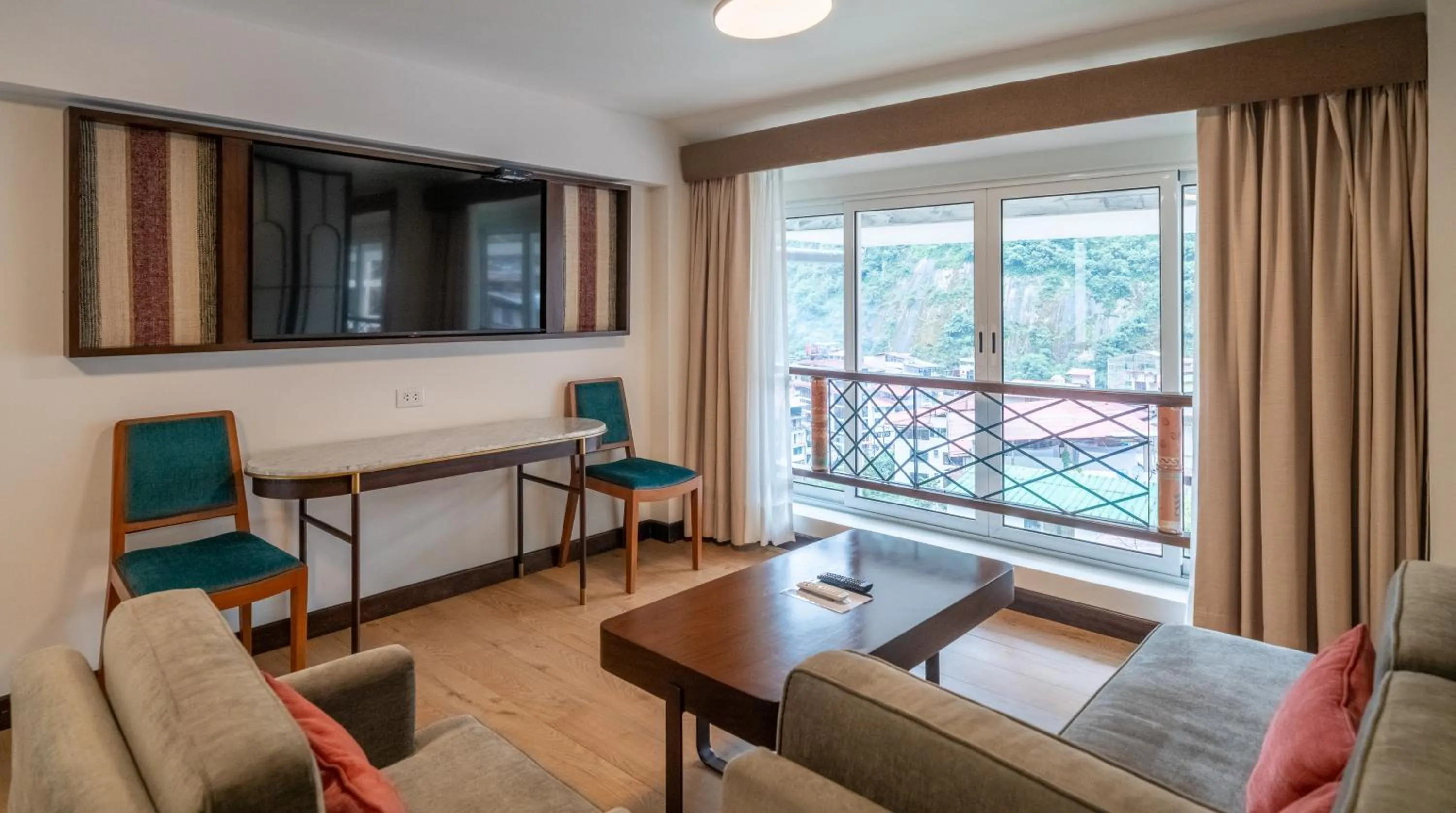 Photo of the whole room in Hotel Taypikala Machupicchu