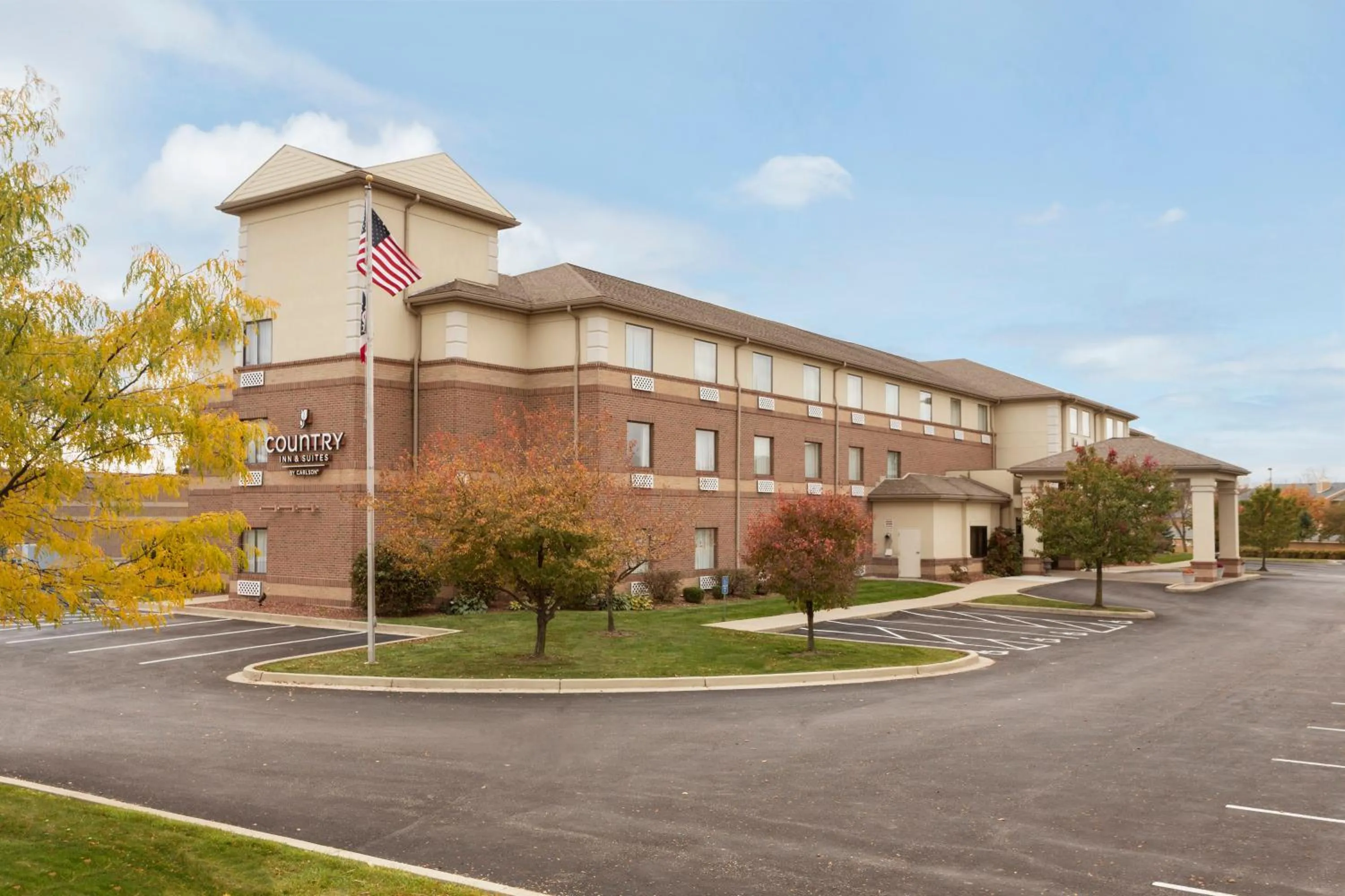 Property building in Country Inn & Suites by Radisson, Dayton South, OH