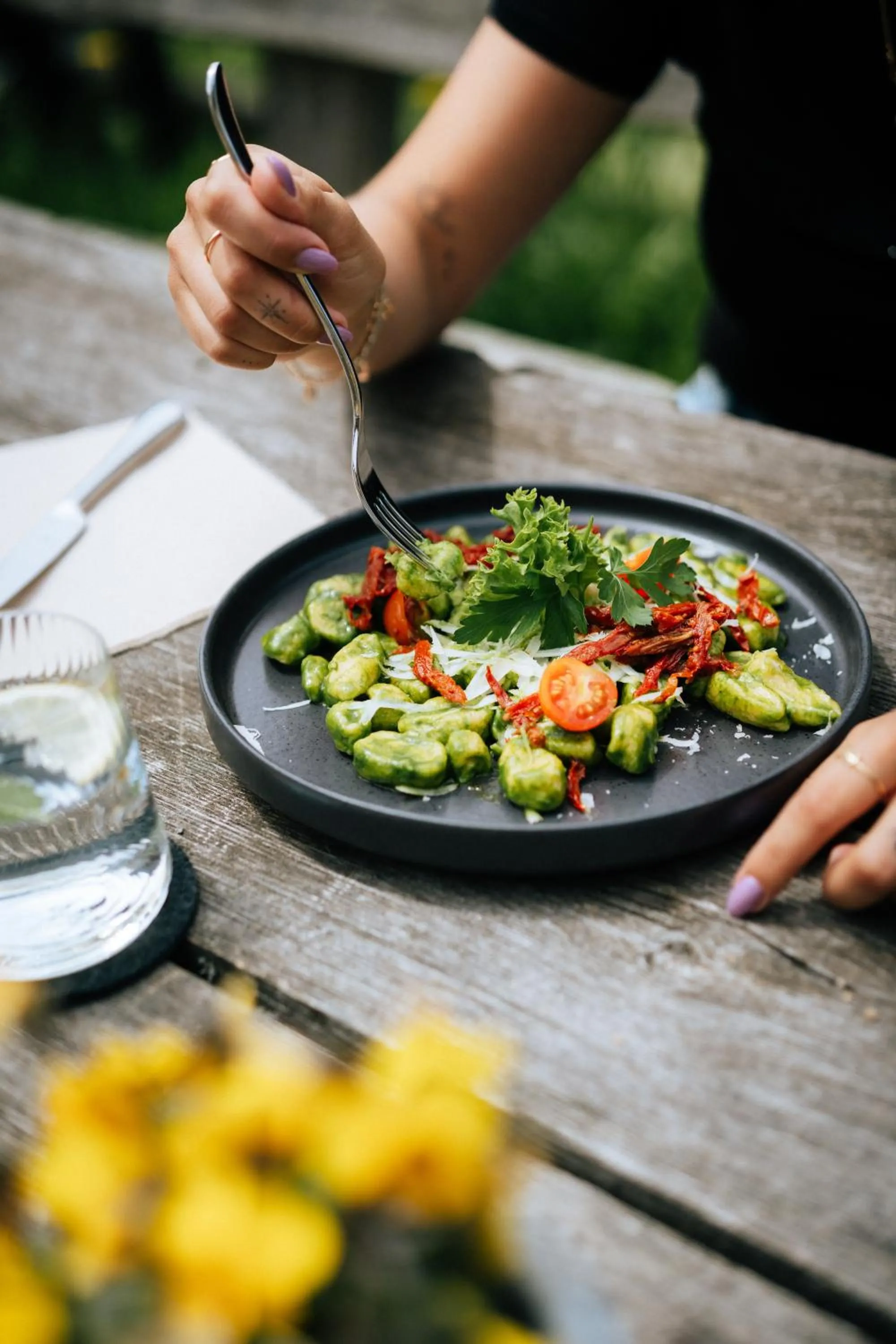 Restaurant/places to eat in Taser Alm
