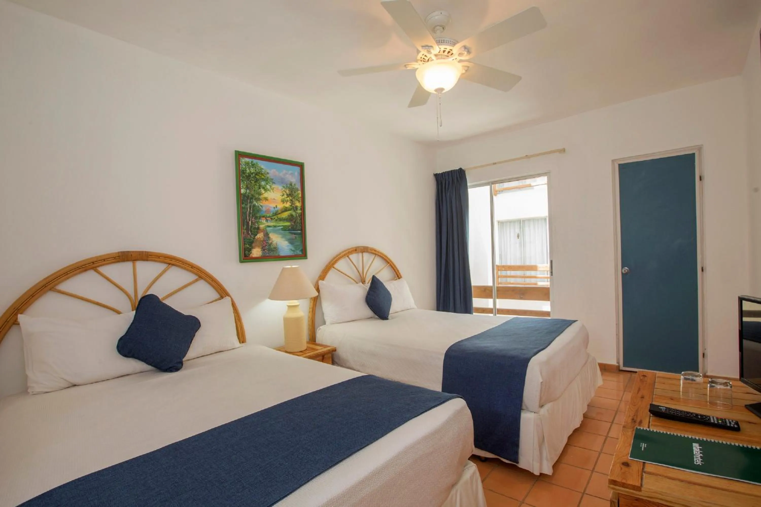 Bedroom, Bed in Hotel whala!boca chica - All Inclusive