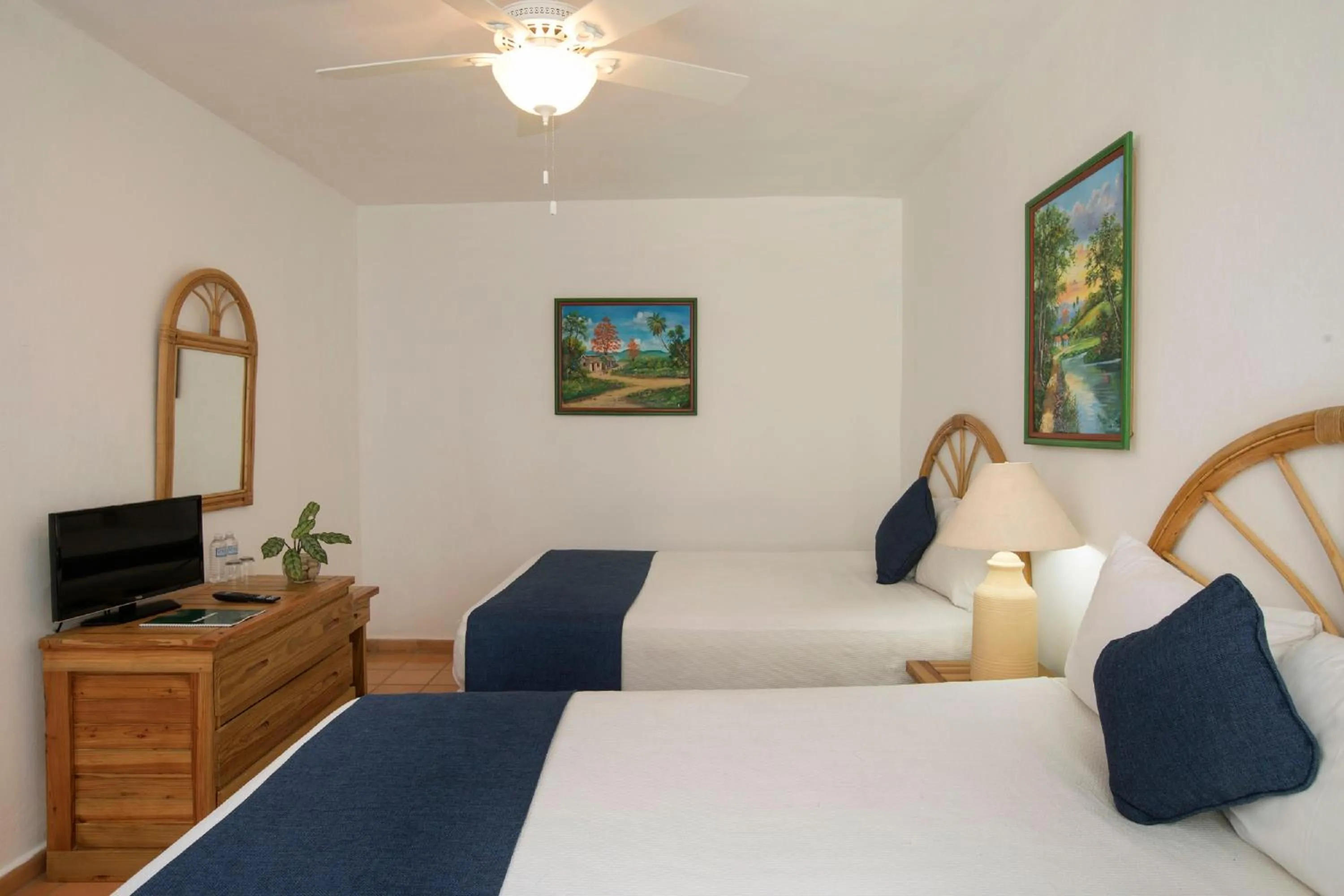 Bedroom, Bed in Hotel whala!boca chica - All Inclusive