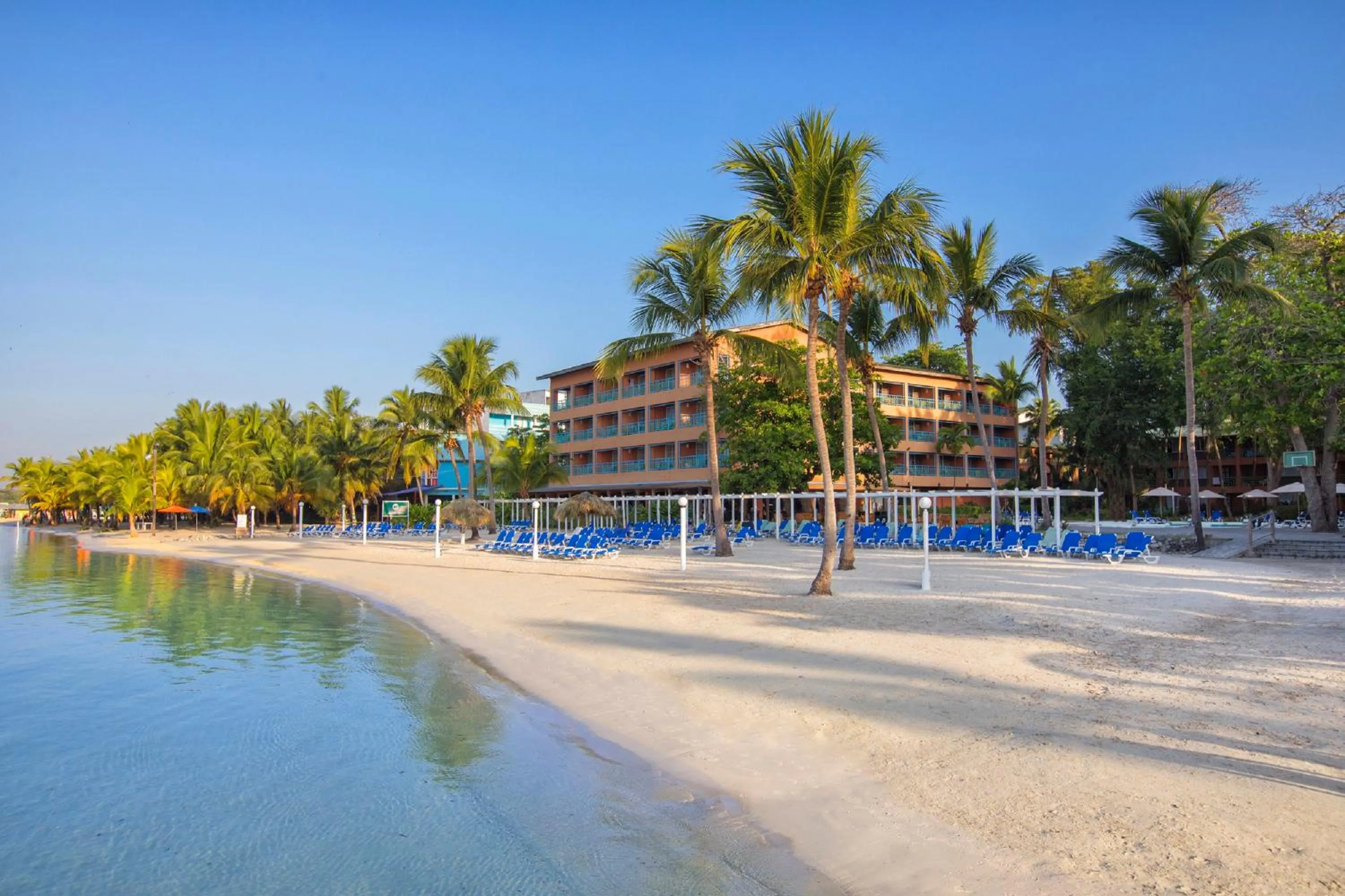 Beach in Hotel whala!boca chica - All Inclusive