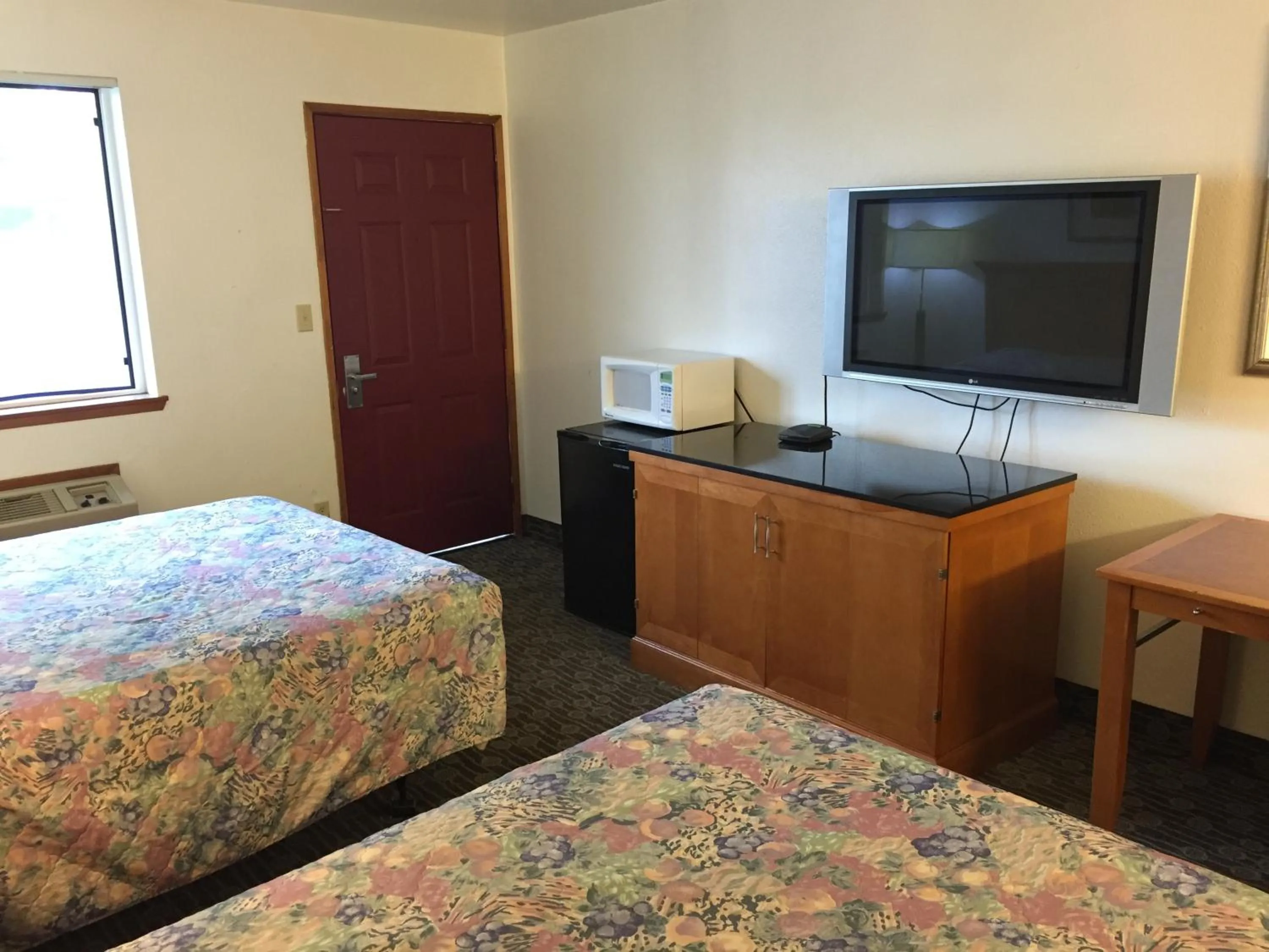 TV and multimedia, Bed in Sunshine Motel