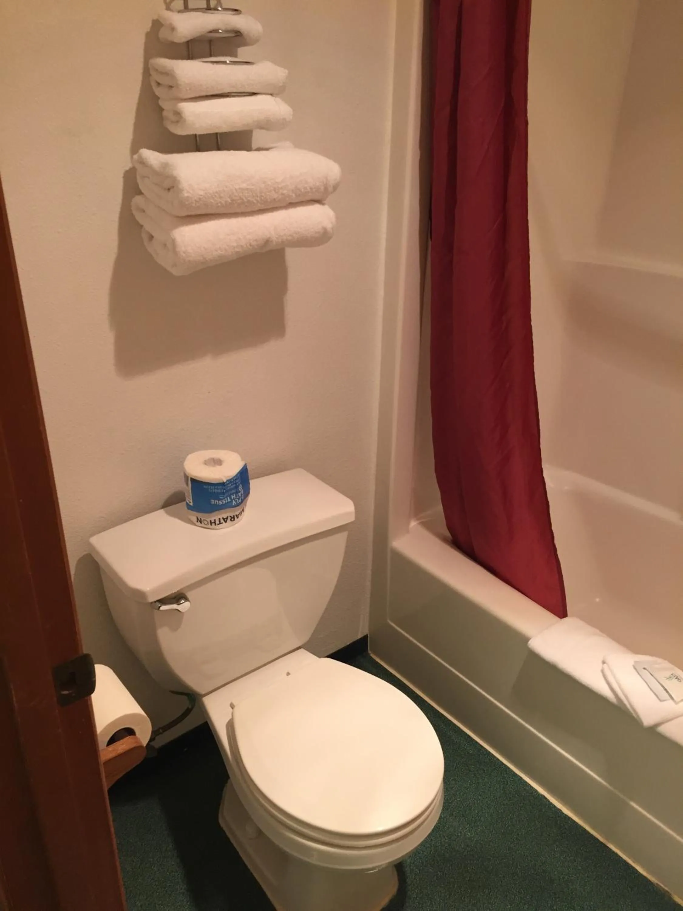 Toilet in Sunshine Motel