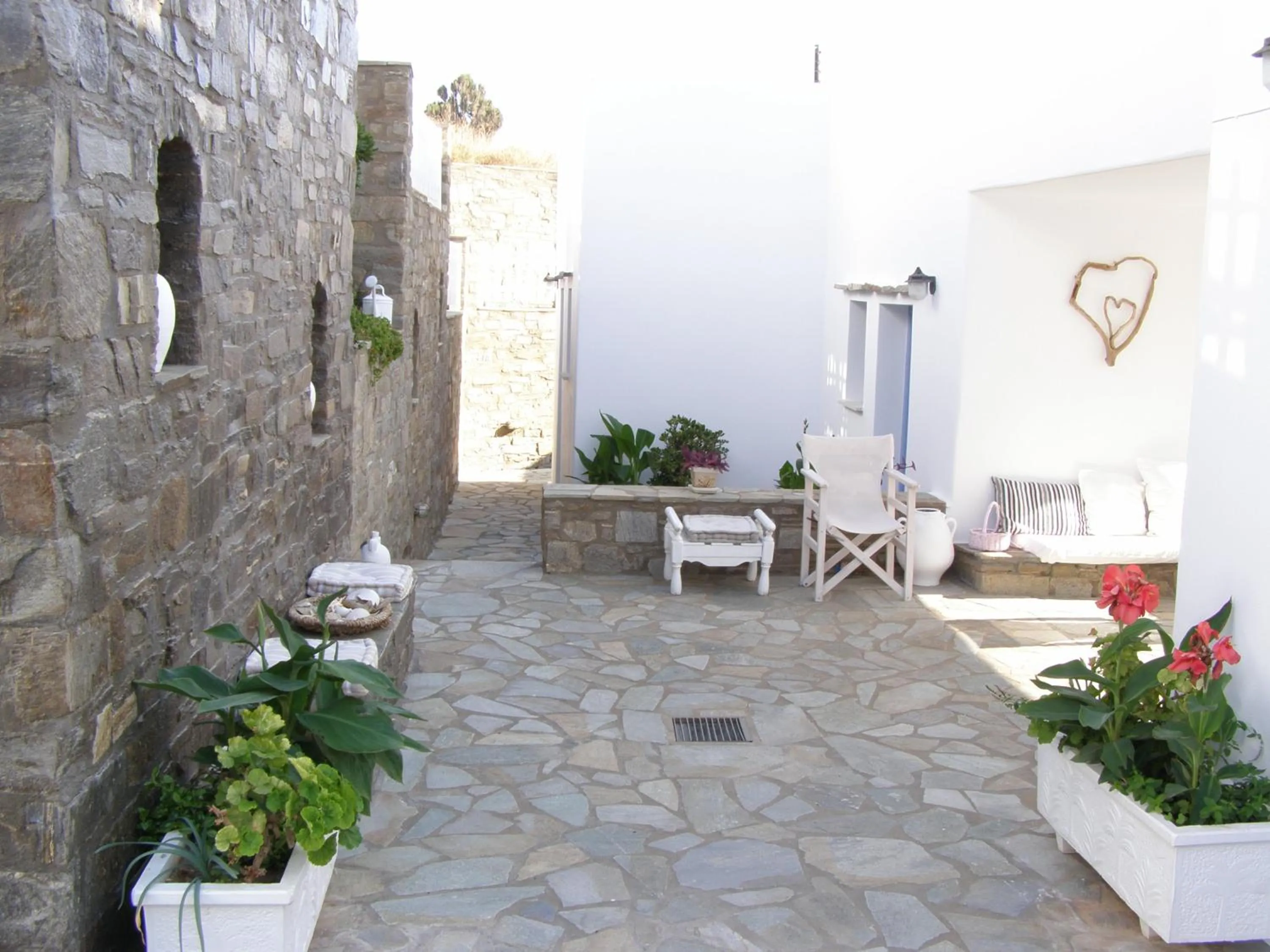 Seating area in Elena Studios & Apartments