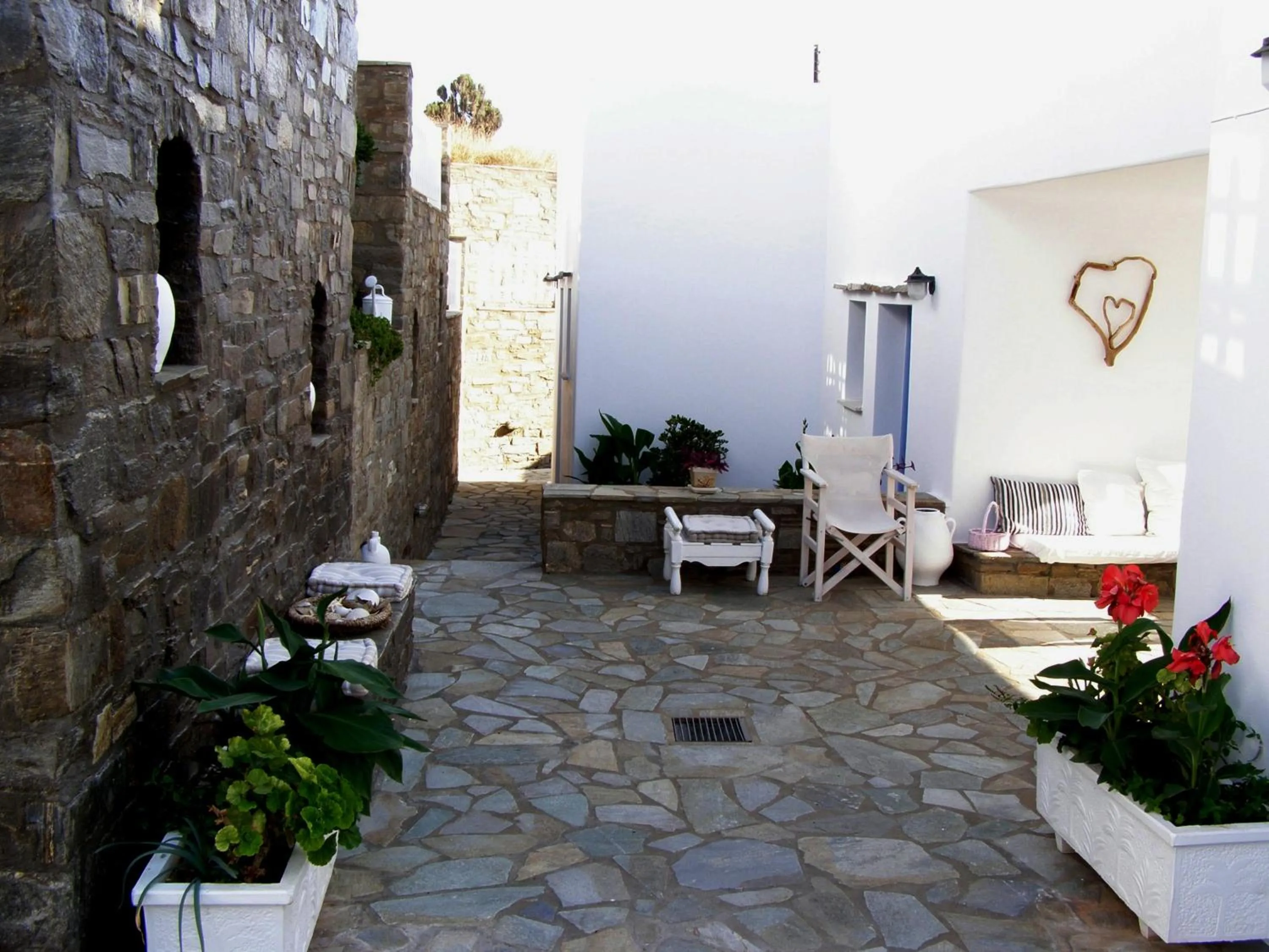 Patio in Elena Studios & Apartments