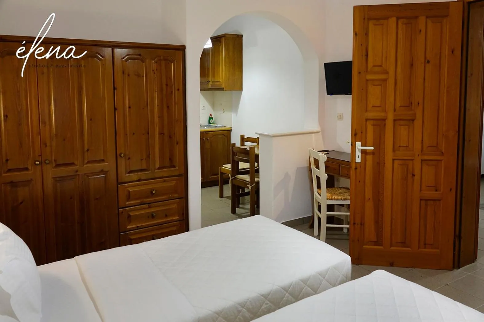 Bed in Elena Studios & Apartments