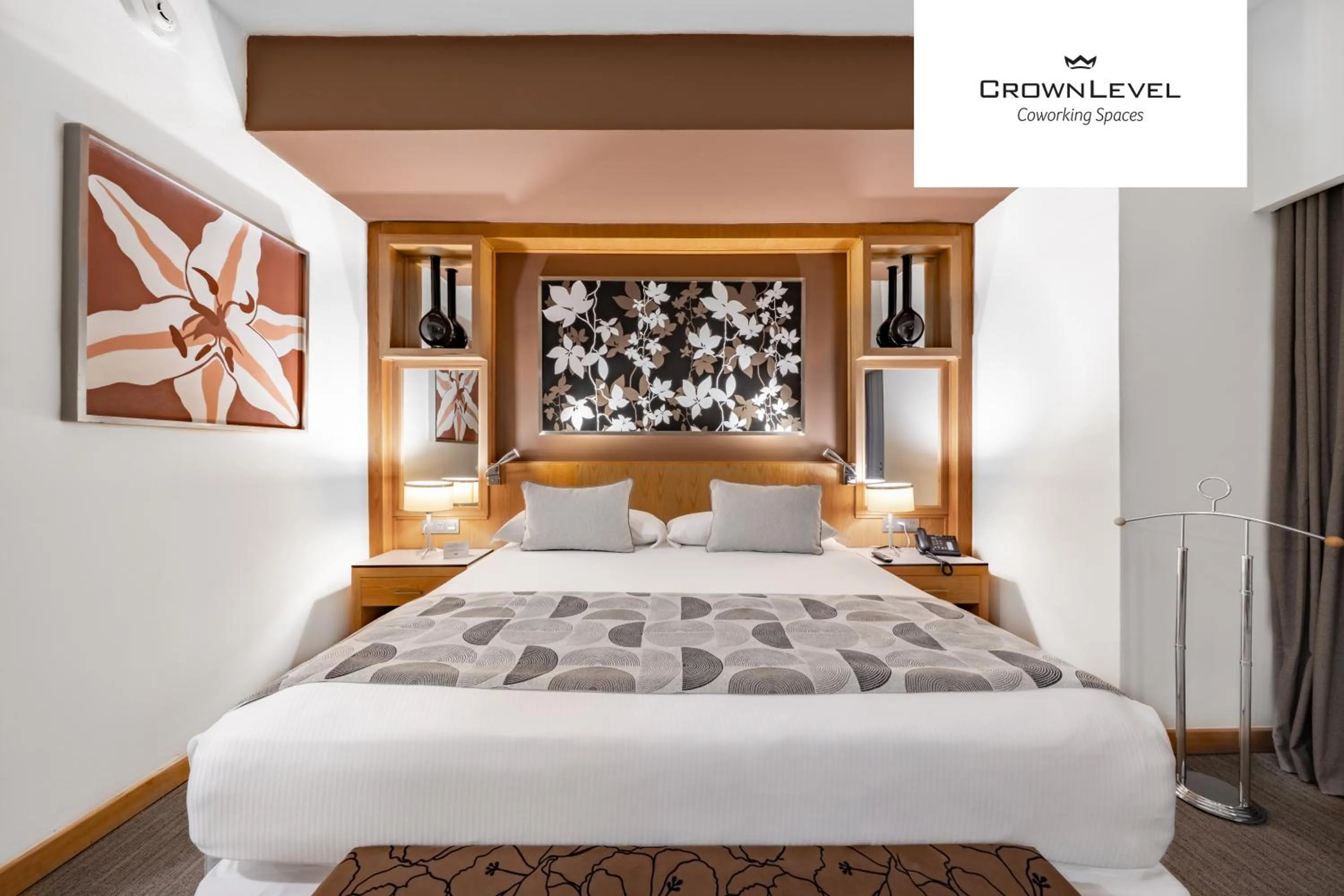 Bed in Riu Plaza Panamá