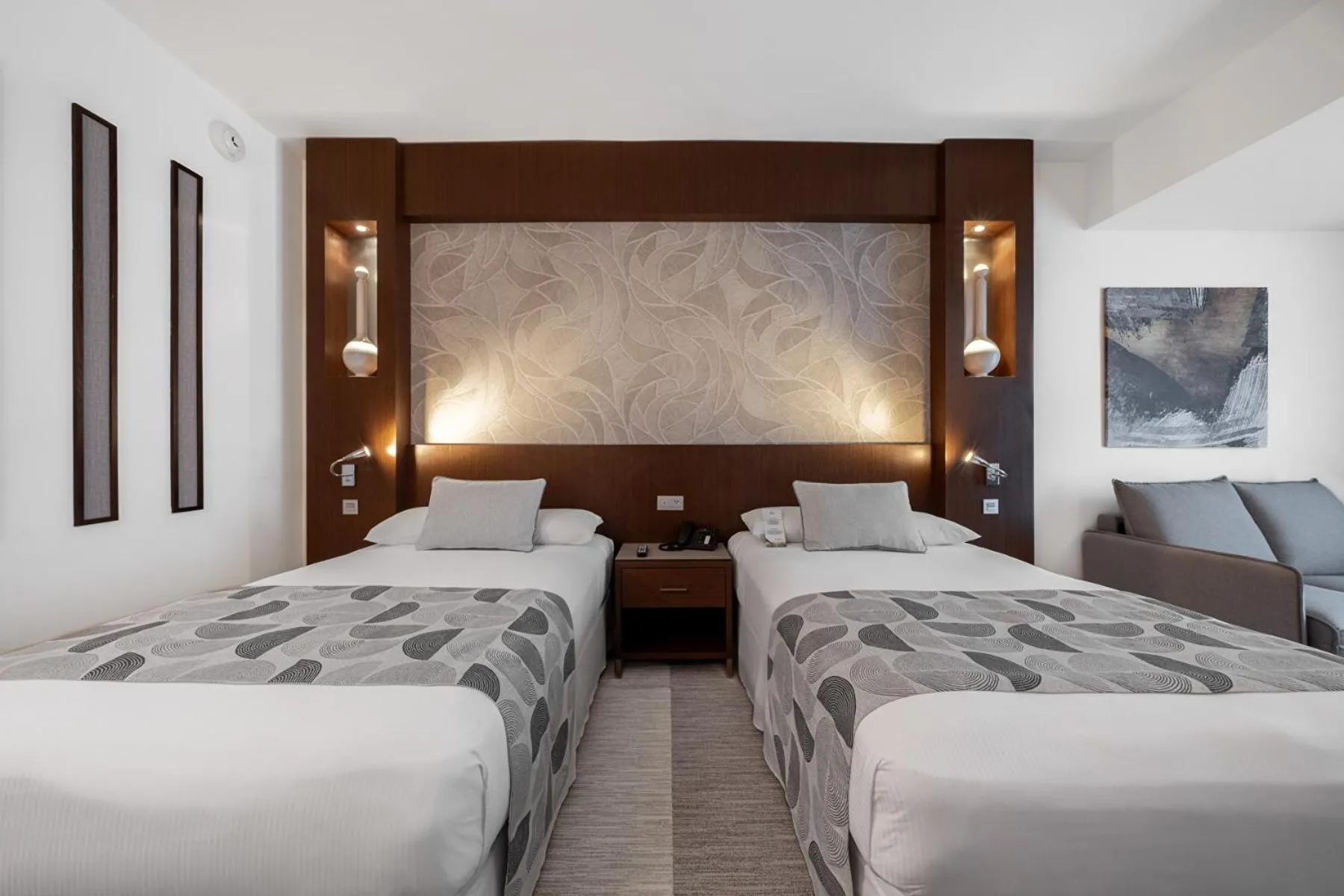 Bed in Riu Plaza Panamá