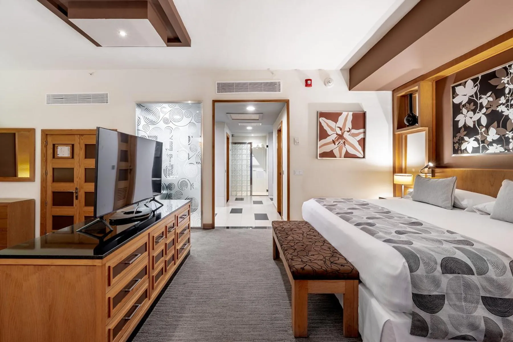 Bed in Riu Plaza Panamá