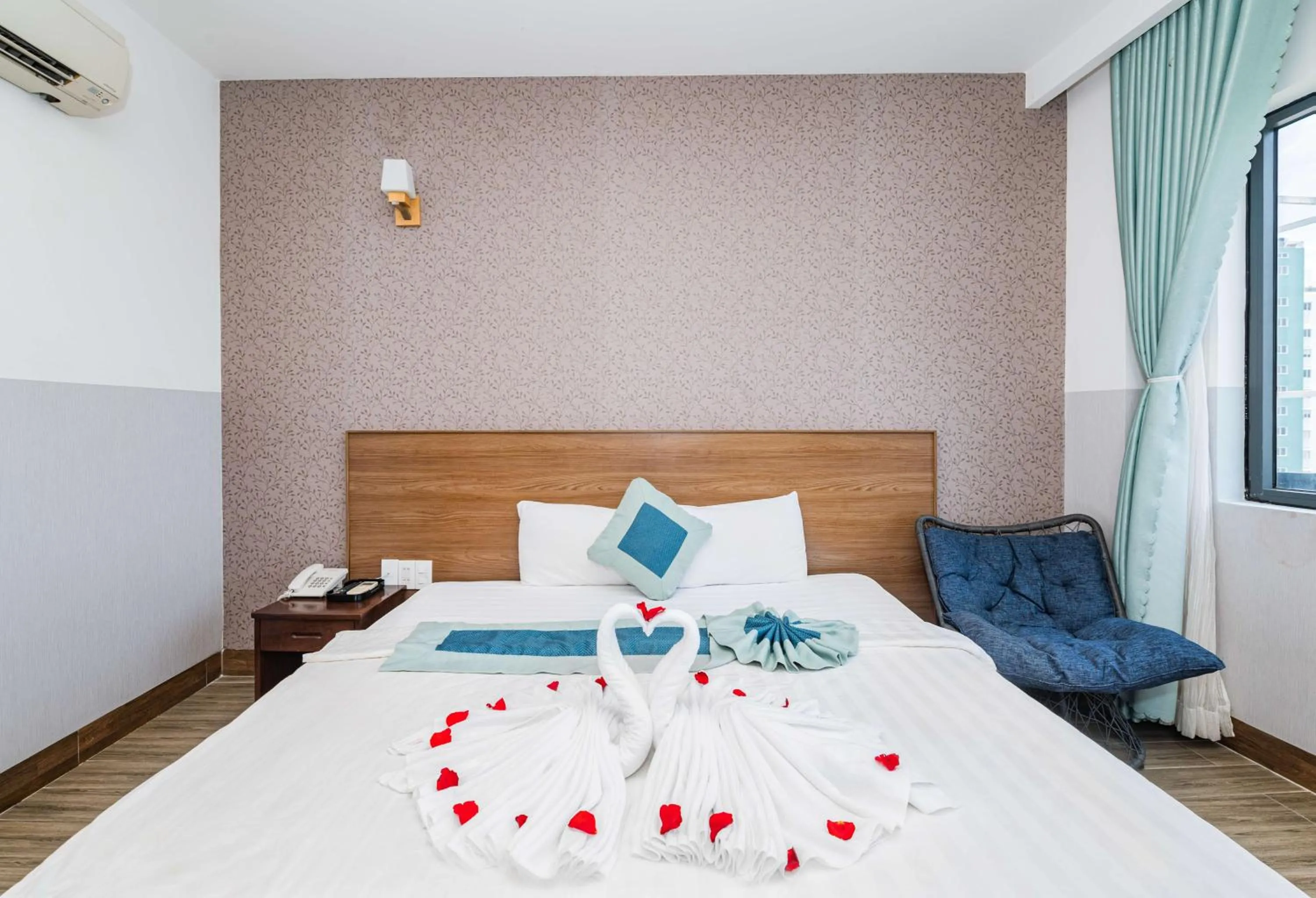 Bed in Hương Biển Hotel