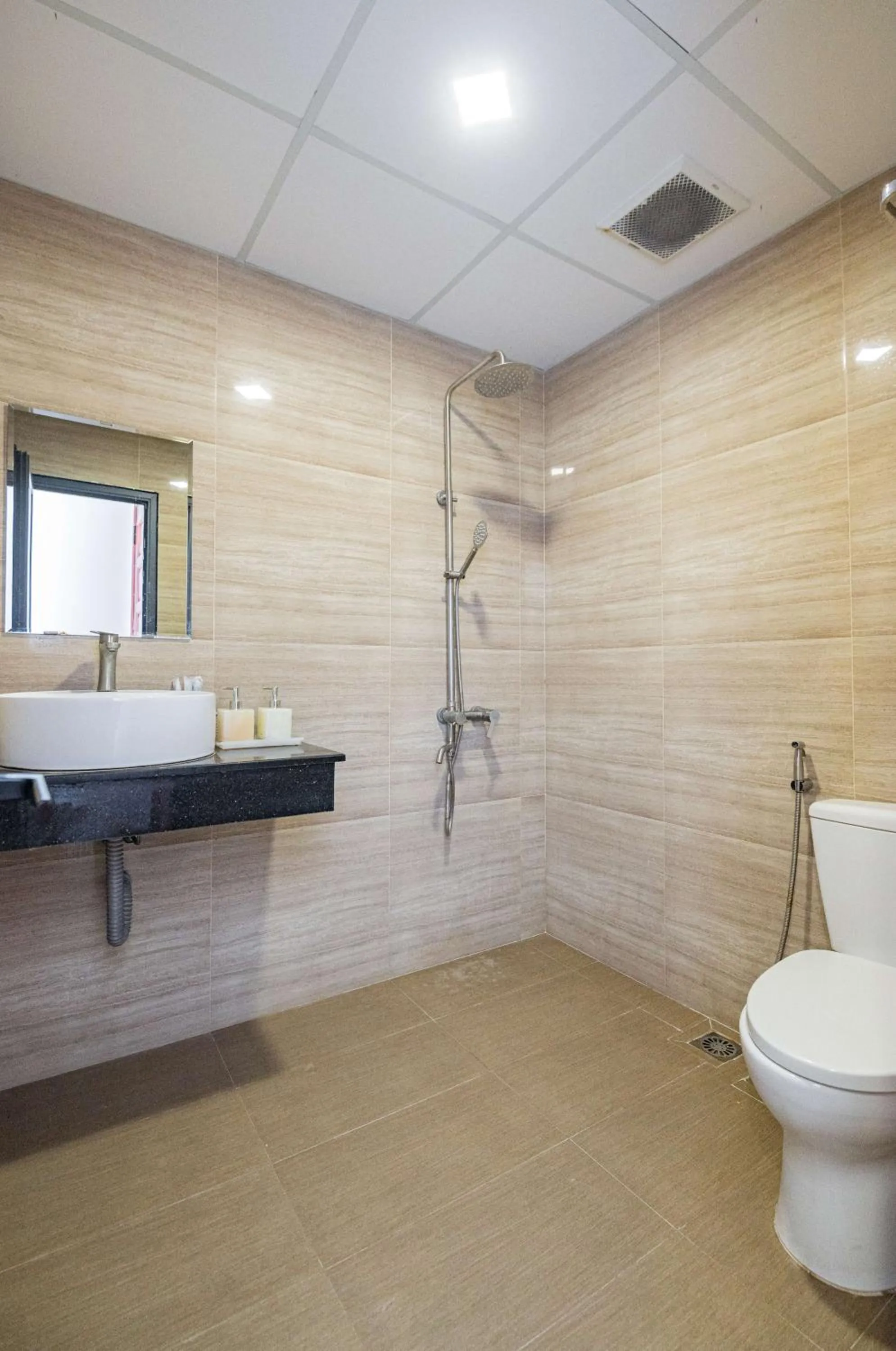 Toilet in Hương Biển Hotel