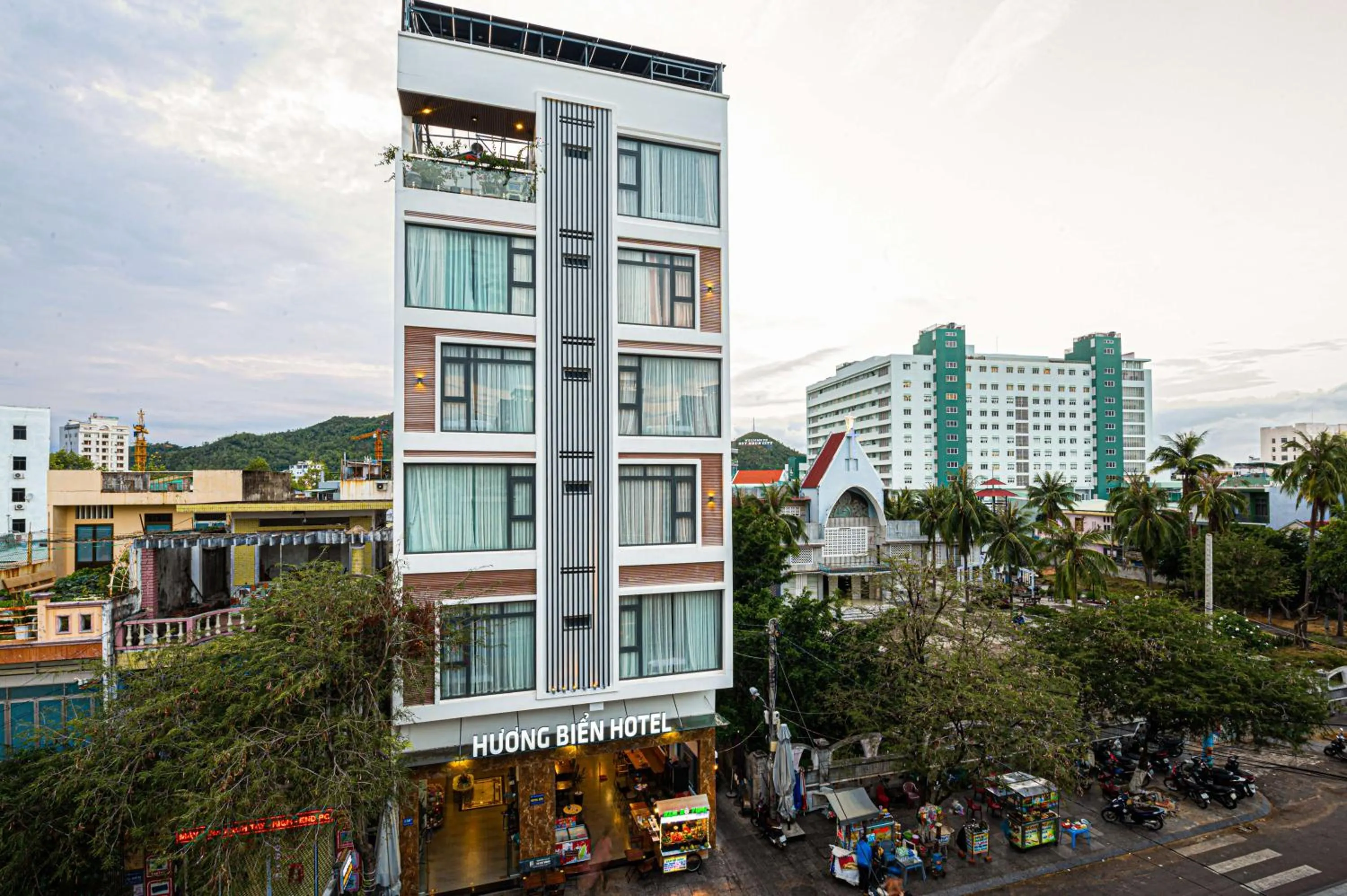 Property building in Hương Biển Hotel