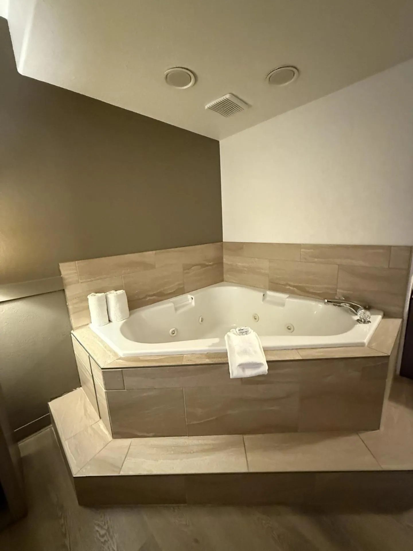 Super 8 by Wyndham Dawson Creek